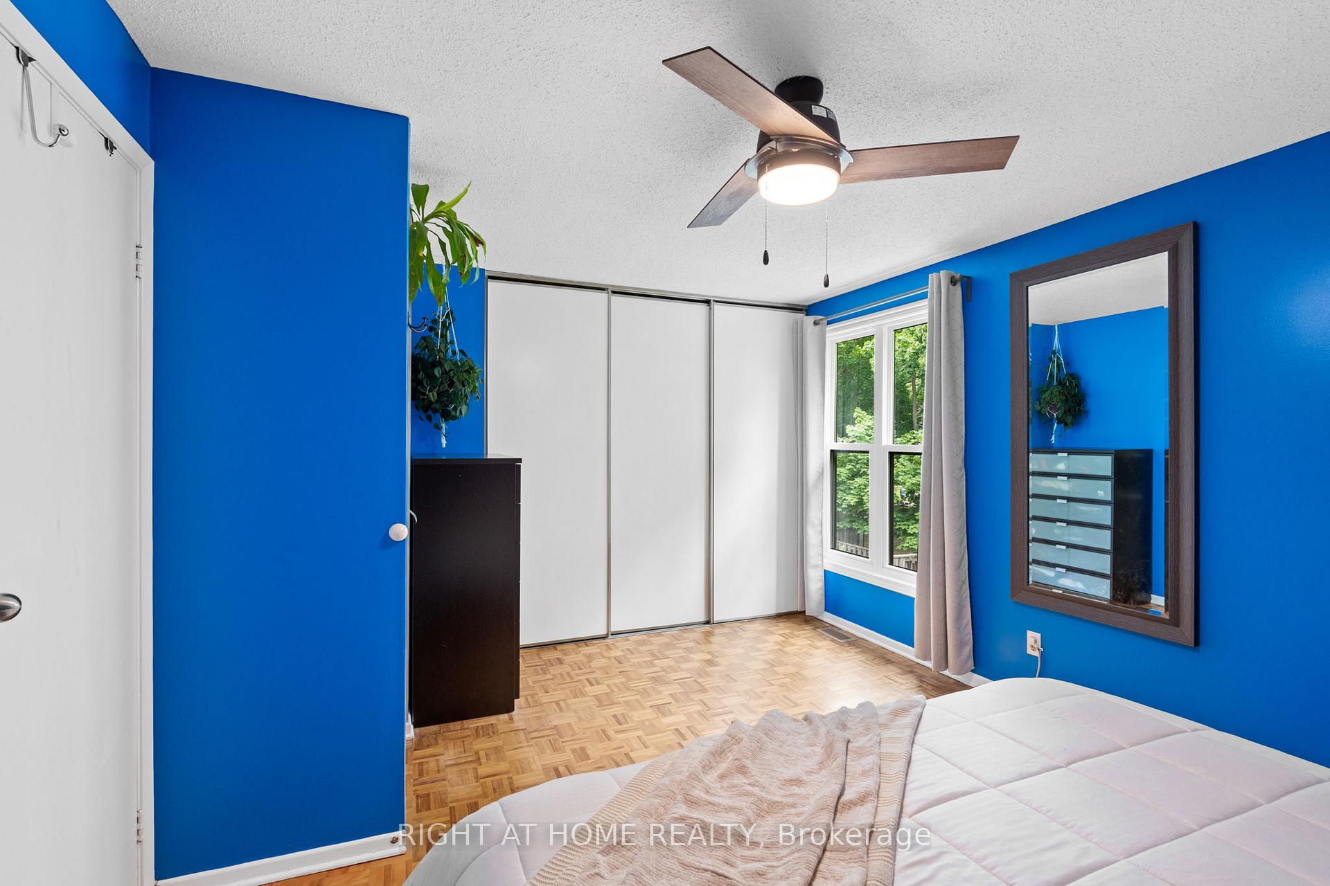 Photo 17 of 12B Larkshire Lane, Ottawa, Barrhaven - Pheasant Run — HOMEH