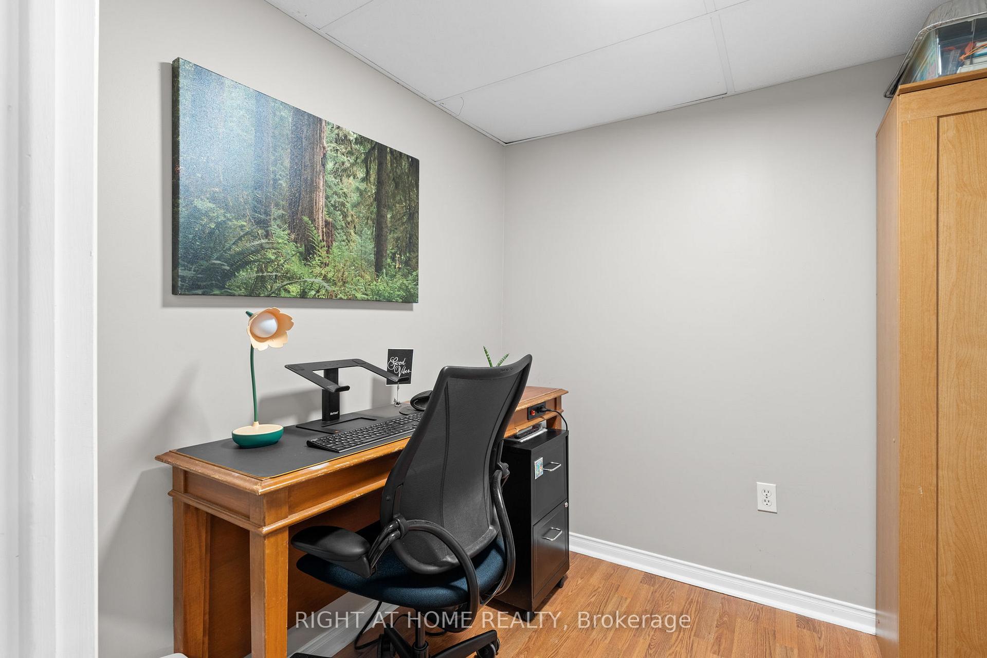 Photo 26 of 12B Larkshire Lane, Ottawa, Barrhaven - Pheasant Run — HOMEH
