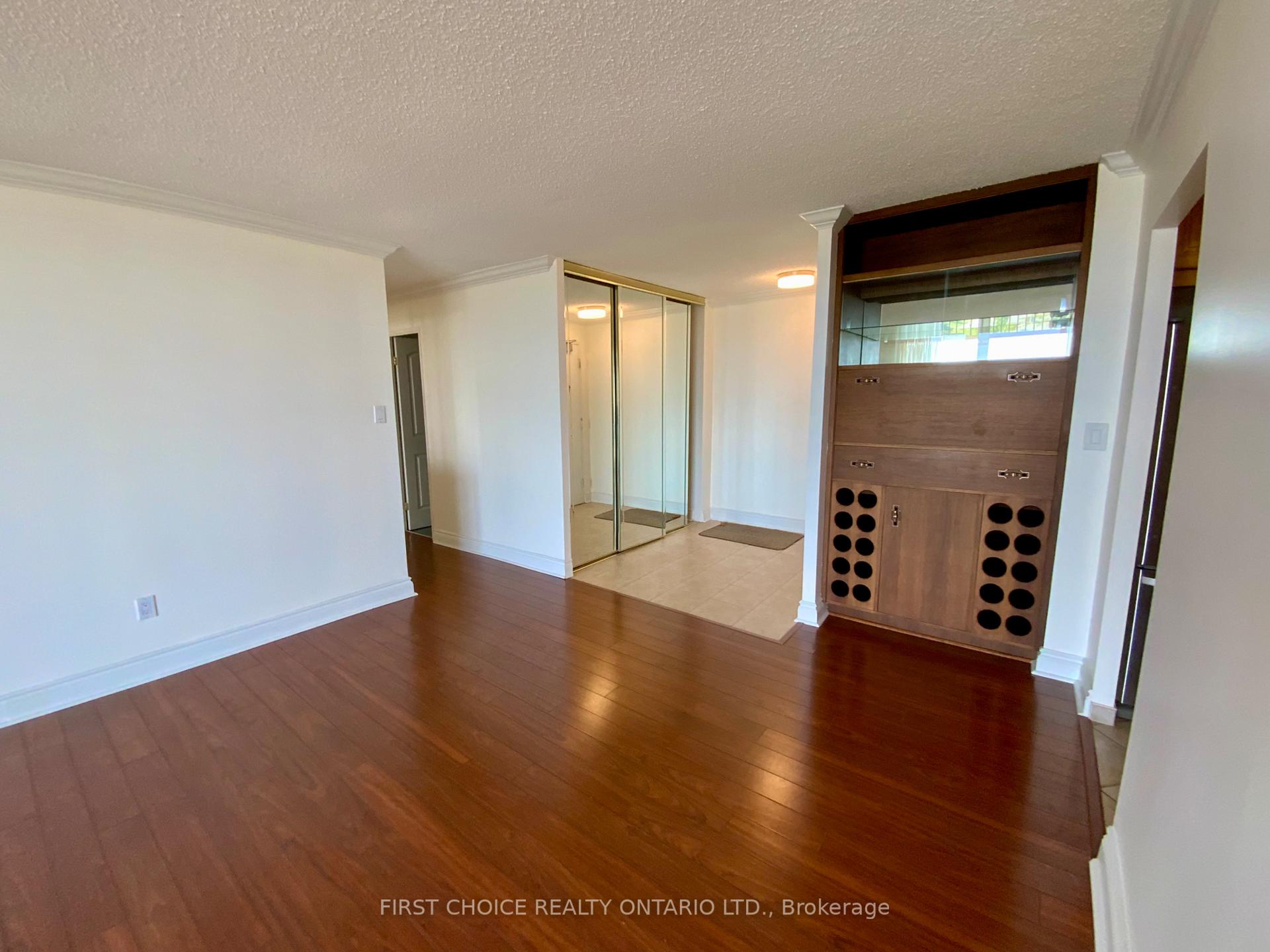 Photo 6 of Unit 1708, 665 Bathgate Drive, Ottawa, Carson Meadows — HOMEH