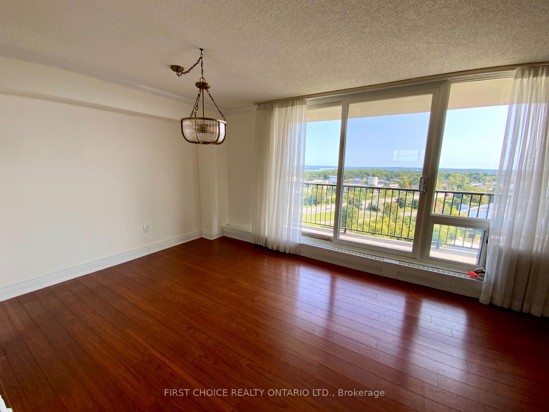 Photo 10 of Unit 1708, 665 Bathgate Drive, Ottawa, Carson Meadows — HOMEH