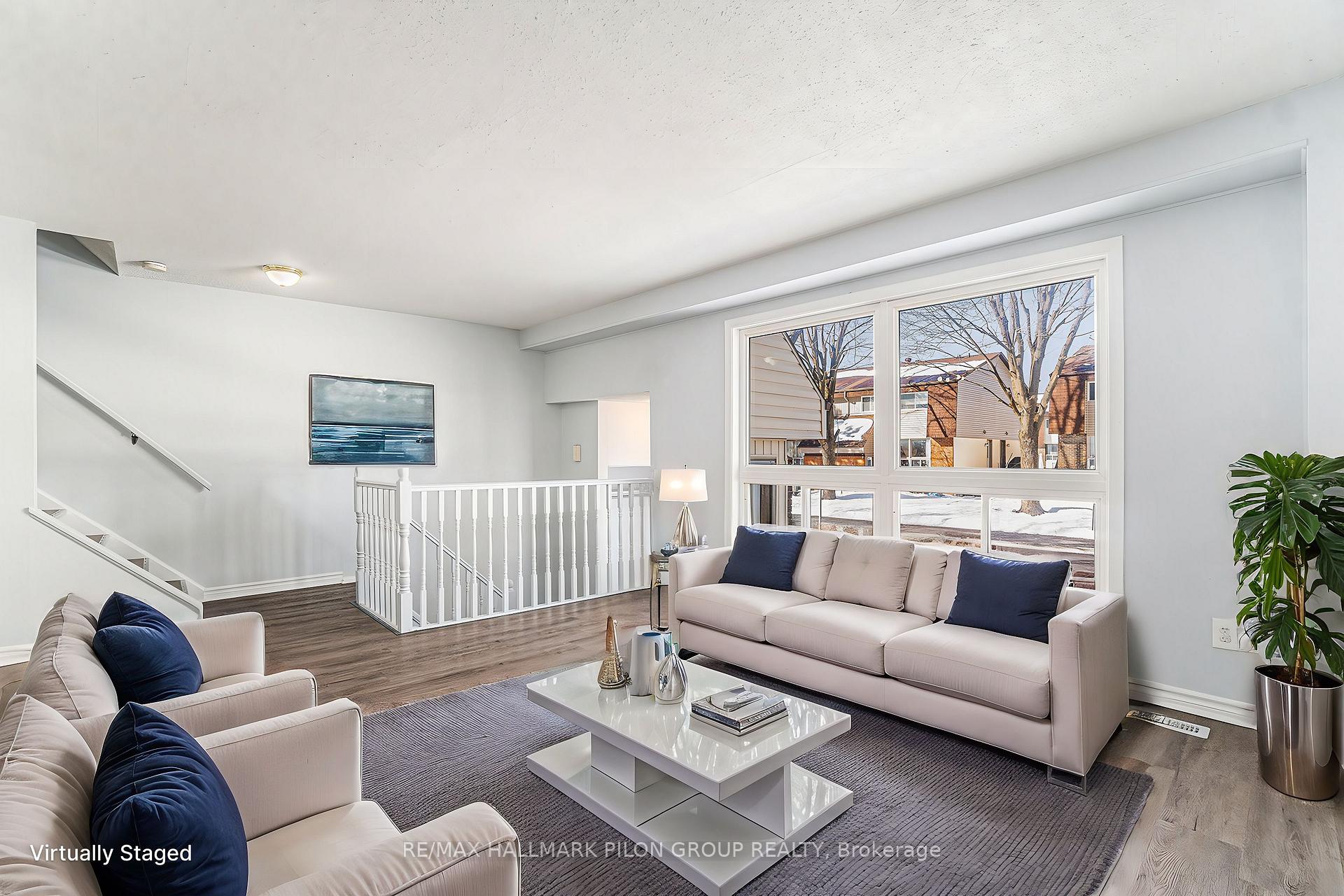Photo 2 of Unit A, 15 Sonnet Crescent, Ottawa, Westcliffe Estates — HOMEH