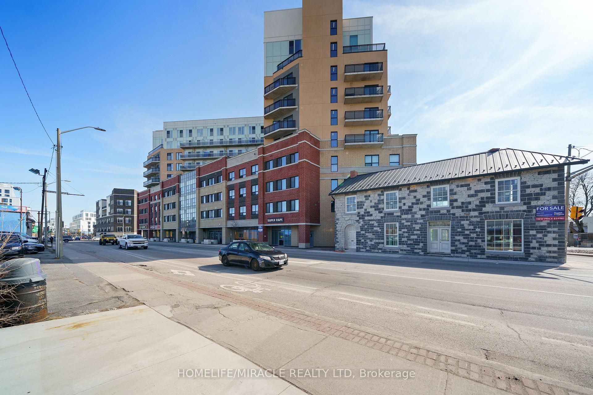 Photo 2 of Unit 721, 652 Princess Street, Kingston, Central City East — HOMEH