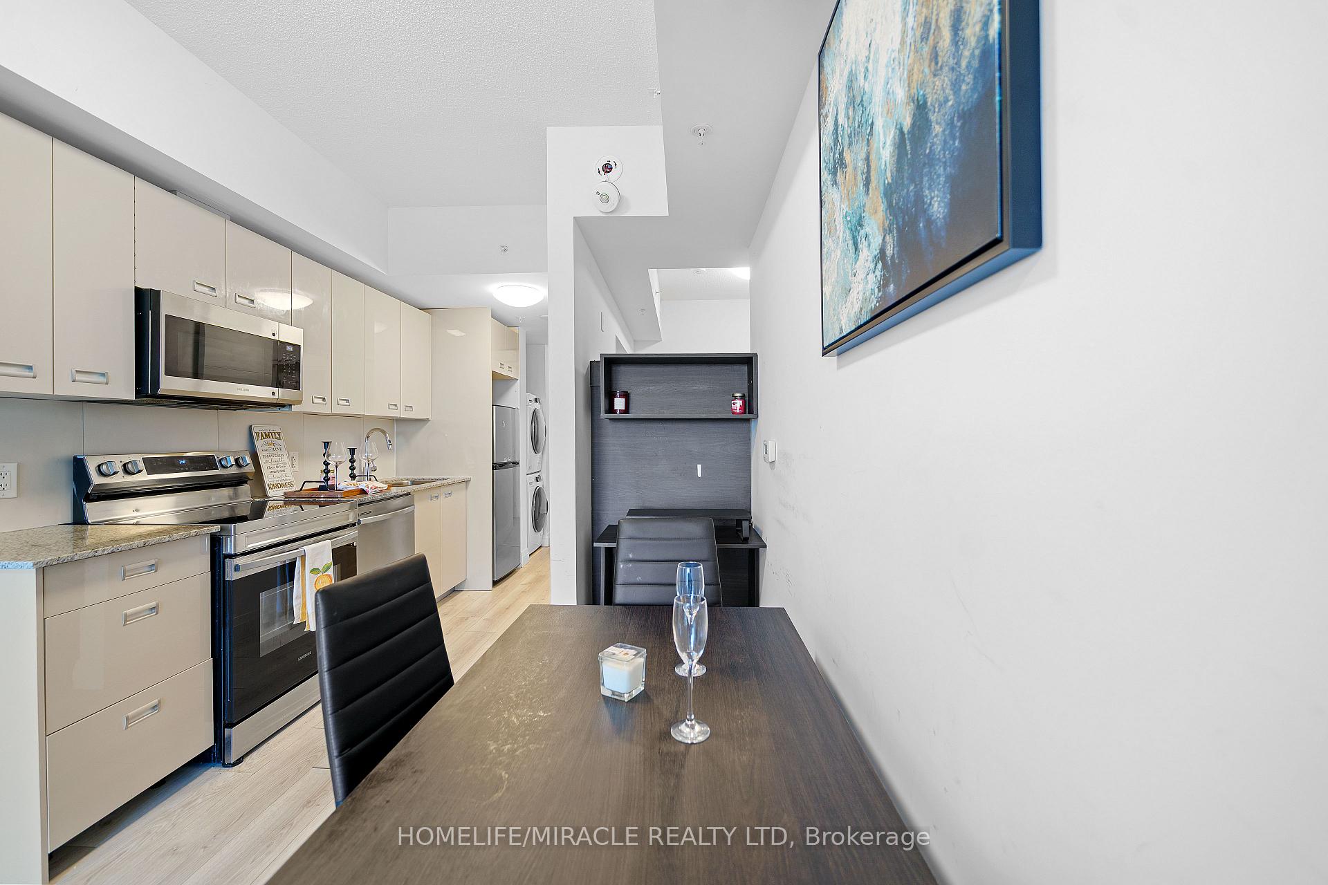 Photo 15 of Unit 721, 652 Princess Street, Kingston, Central City East — HOMEH