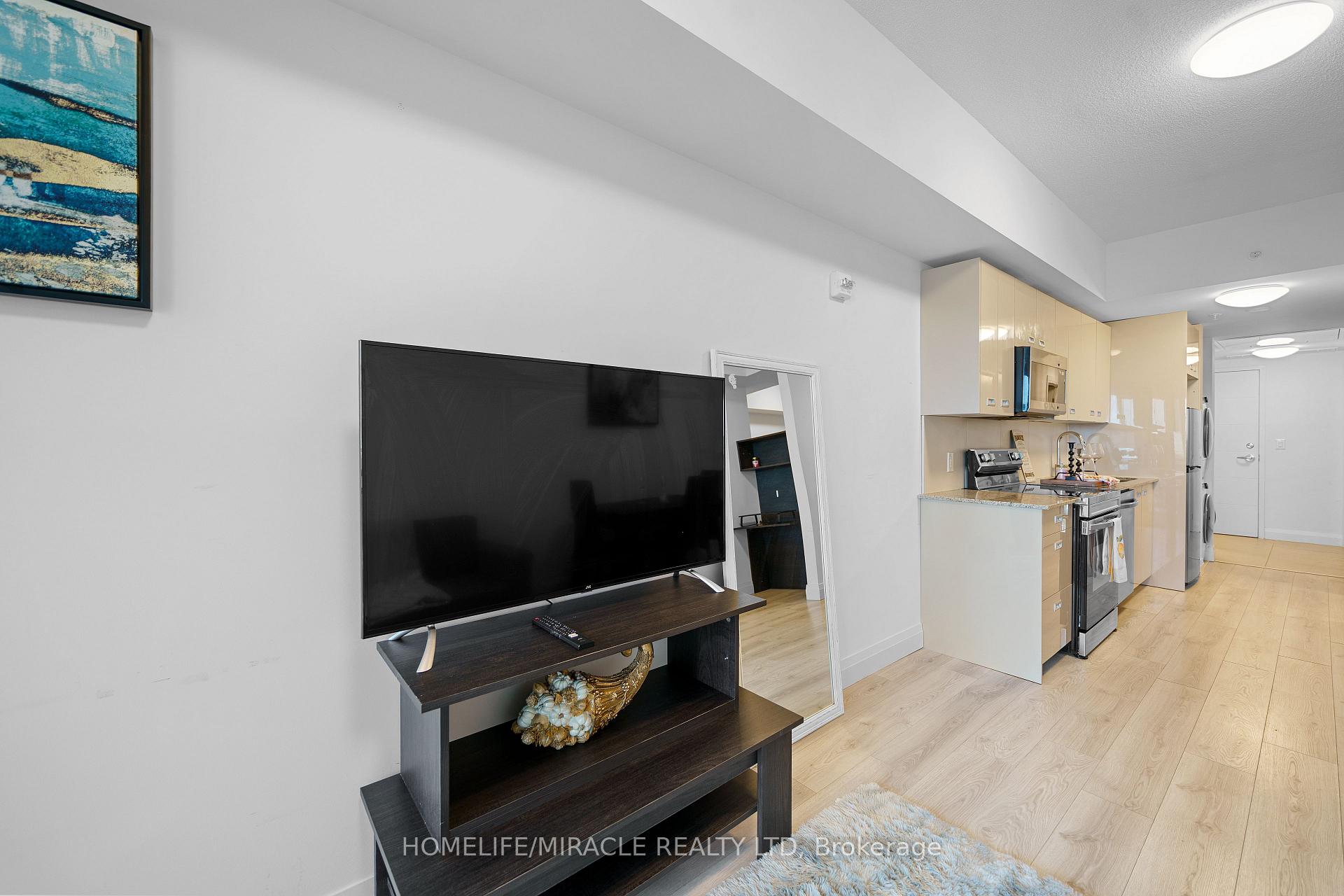 Photo 18 of Unit 721, 652 Princess Street, Kingston, Central City East — HOMEH