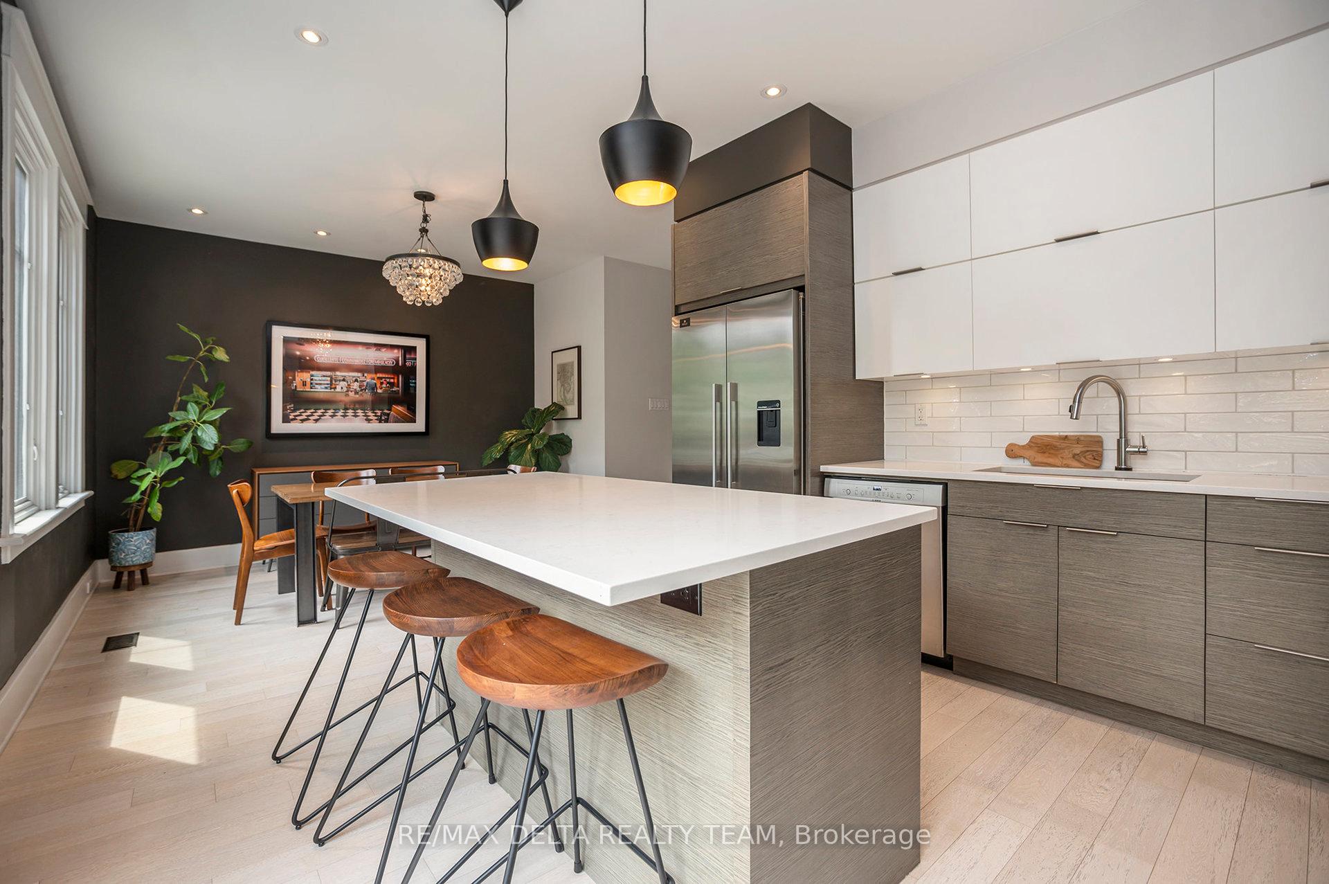 Photo 11 of 44 Renfrew Avenue, Ottawa, Glebe — HOMEH