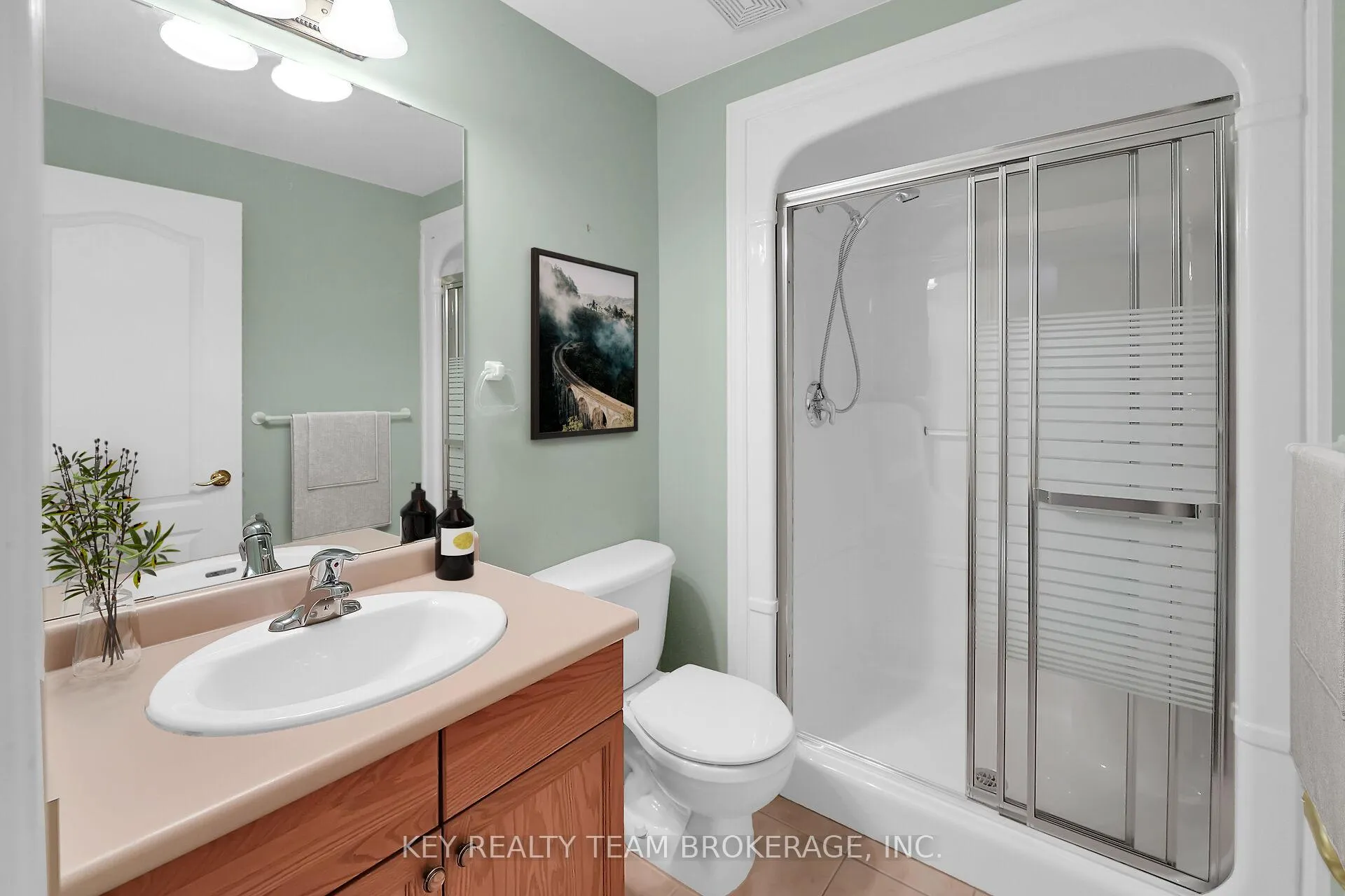 Photo 34 of Unit 3, 27 Scullers Way, St. Catharines, Martindale Pond — HOMEH