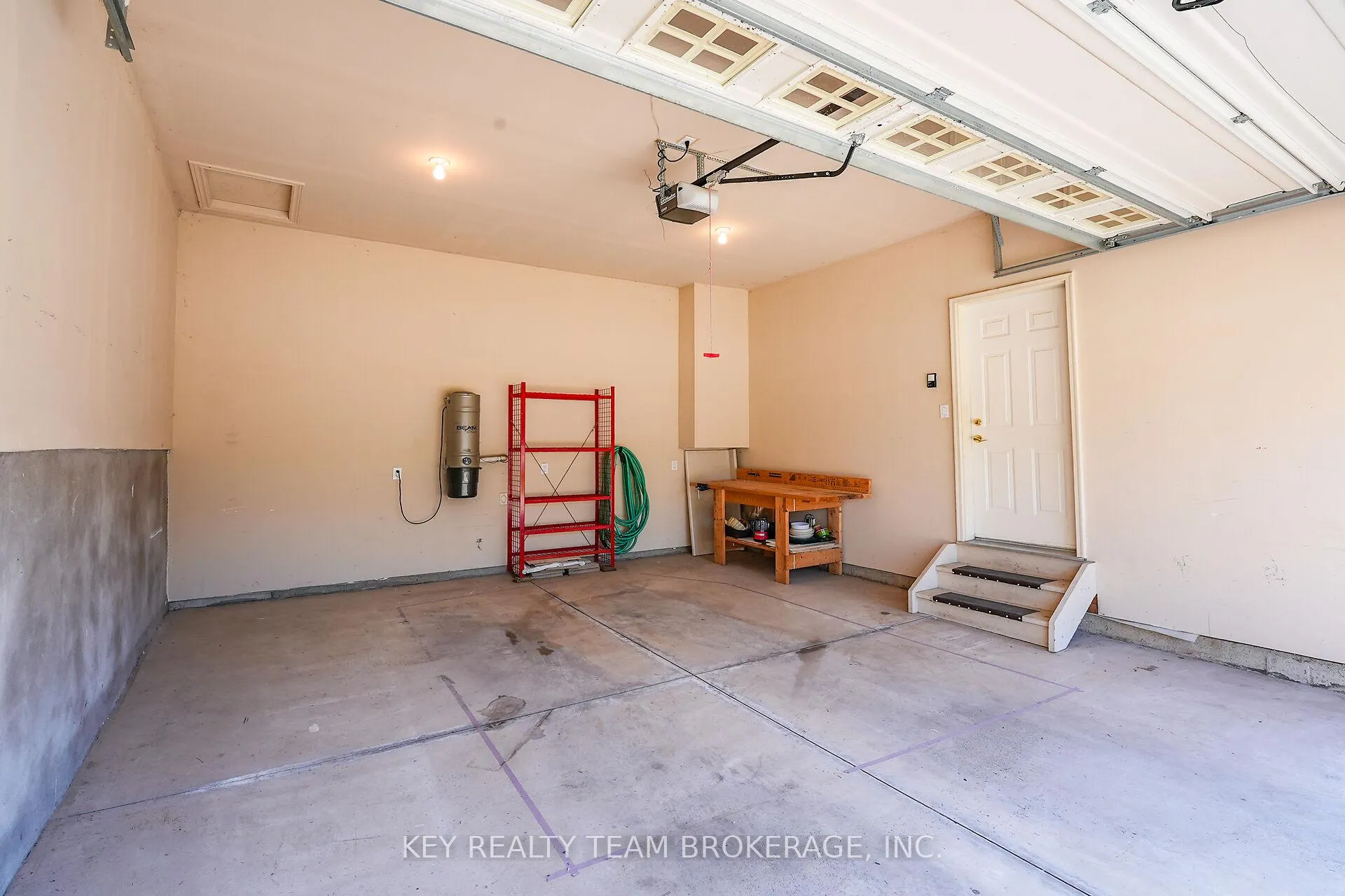 Photo 40 of Unit 3, 27 Scullers Way, St. Catharines, Martindale Pond — HOMEH
