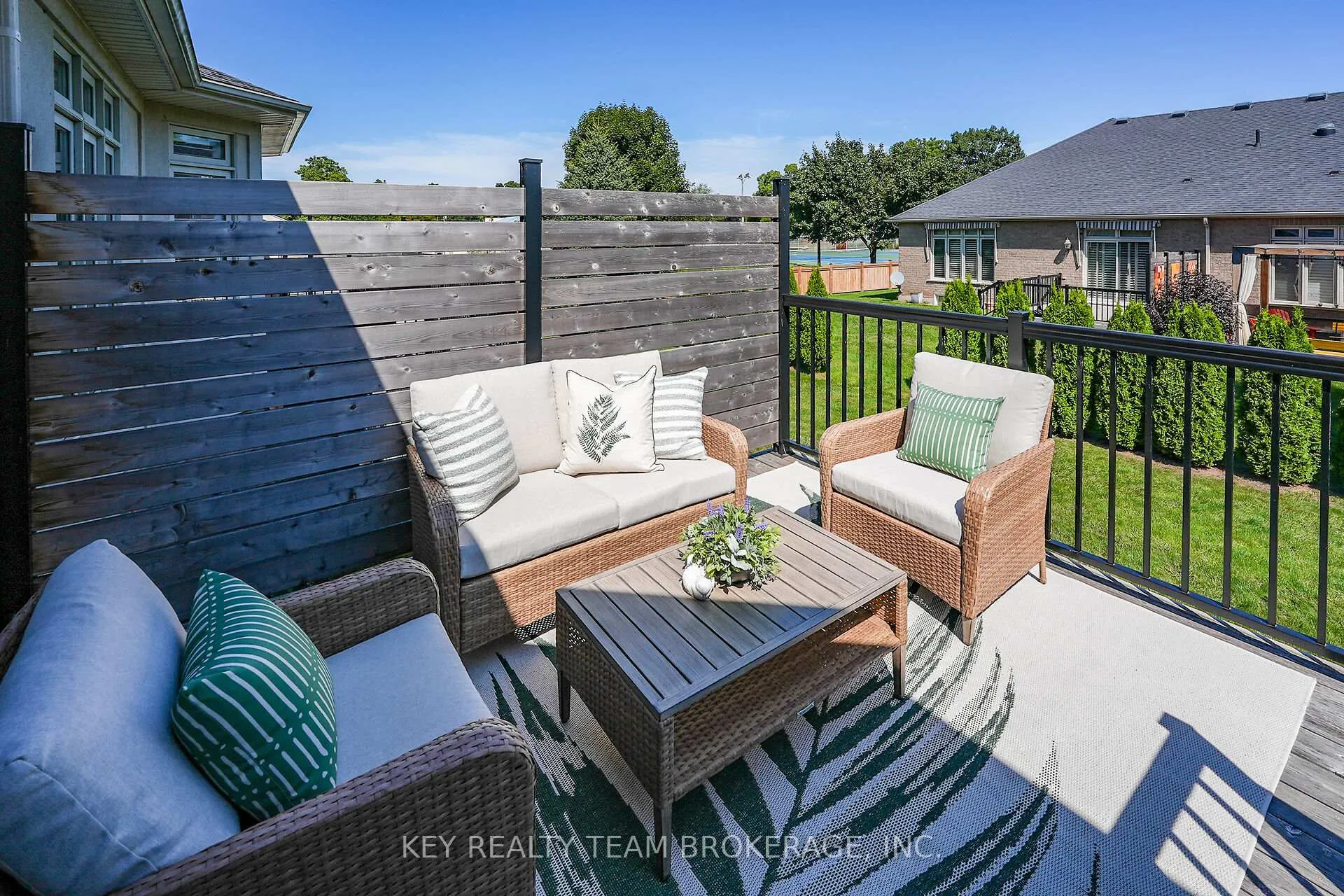 Photo 42 of Unit 3, 27 Scullers Way, St. Catharines, Martindale Pond — HOMEH