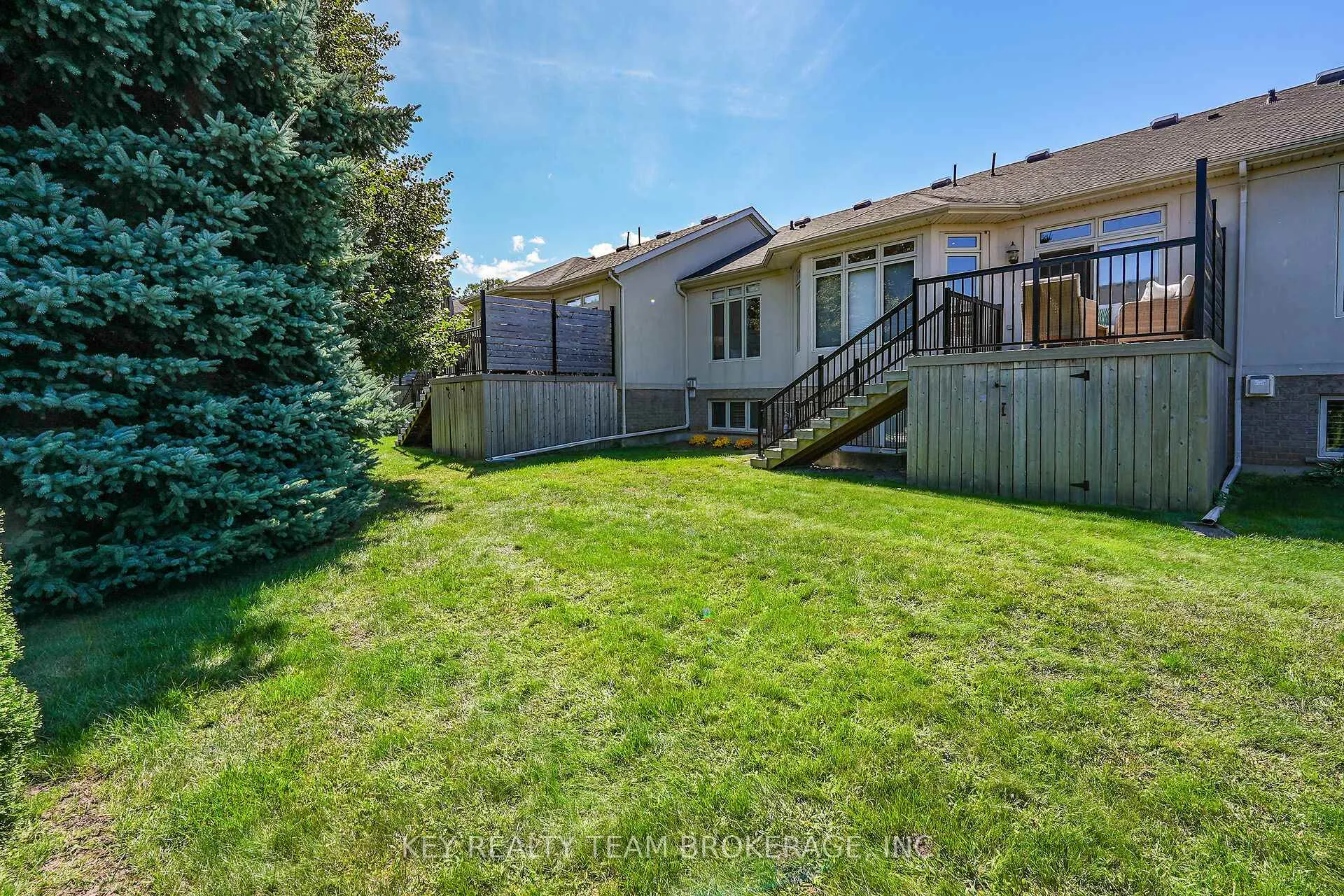 Photo 44 of Unit 3, 27 Scullers Way, St. Catharines, Martindale Pond — HOMEH