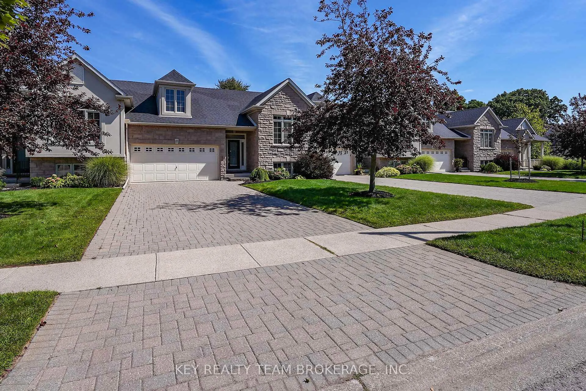 Photo 49 of Unit 3, 27 Scullers Way, St. Catharines, Martindale Pond — HOMEH