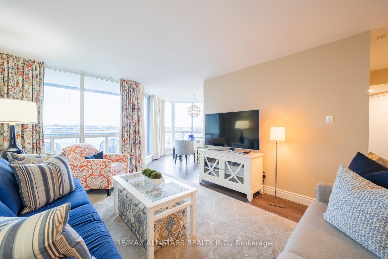 Photo 12 of Unit 708, 360 Watson Street W, Whitby, Port Whitby — HOMEH
