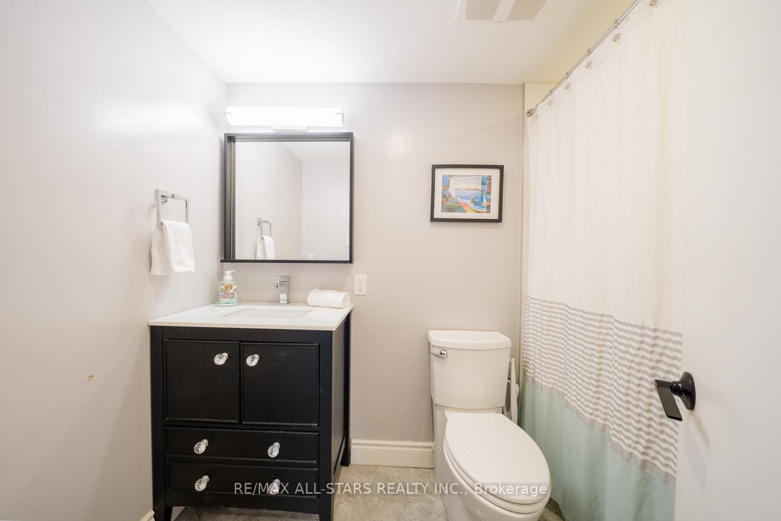 Photo 19 of Unit 708, 360 Watson Street W, Whitby, Port Whitby — HOMEH