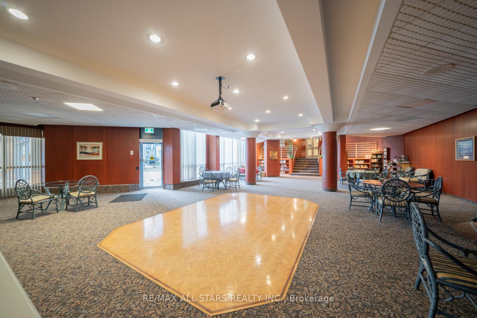 Photo 21 of Unit 708, 360 Watson Street W, Whitby, Port Whitby — HOMEH