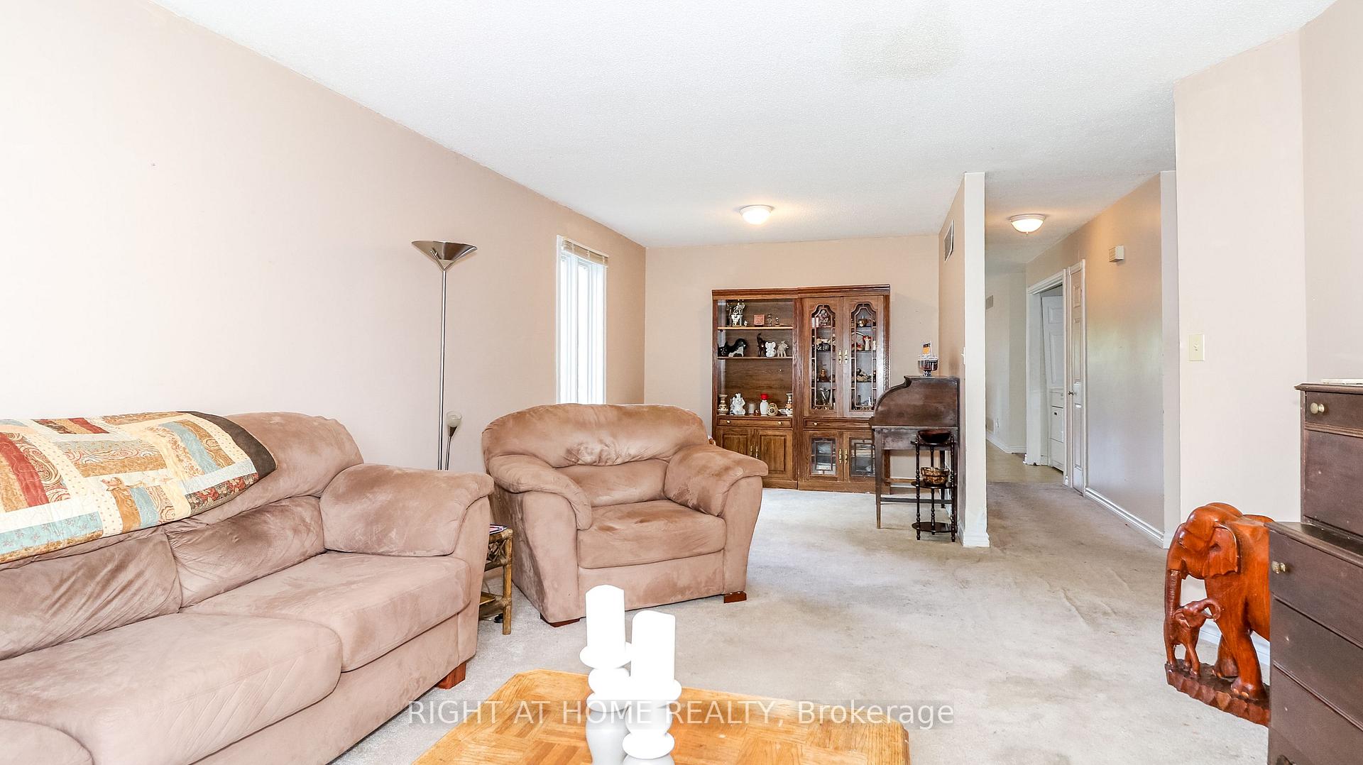 Photo 9 of 4 Elizabeth Street, Barrie, Ardagh — HOMEH