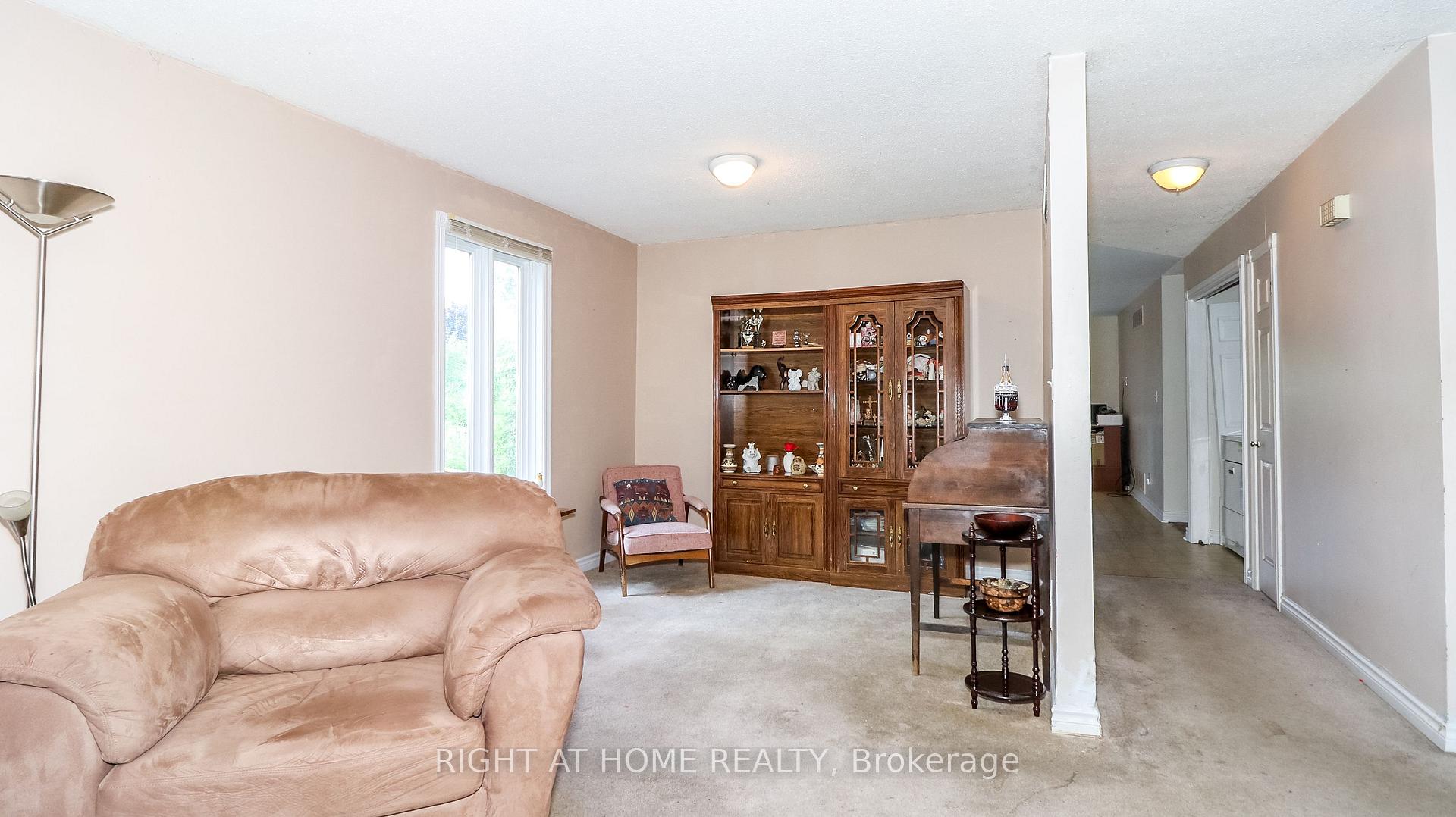 Photo 11 of 4 Elizabeth Street, Barrie, Ardagh — HOMEH