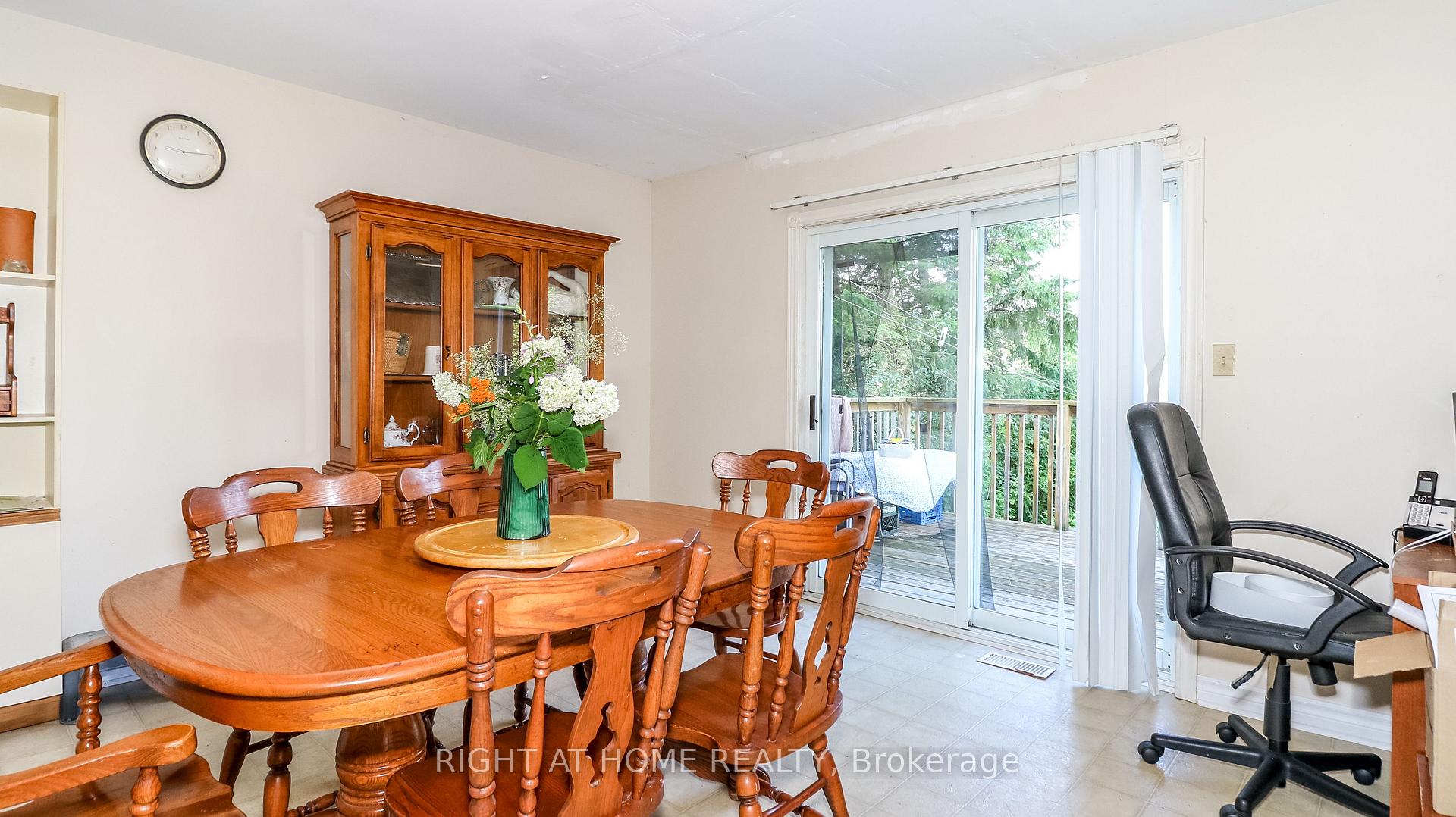 Photo 19 of 4 Elizabeth Street, Barrie, Ardagh — HOMEH