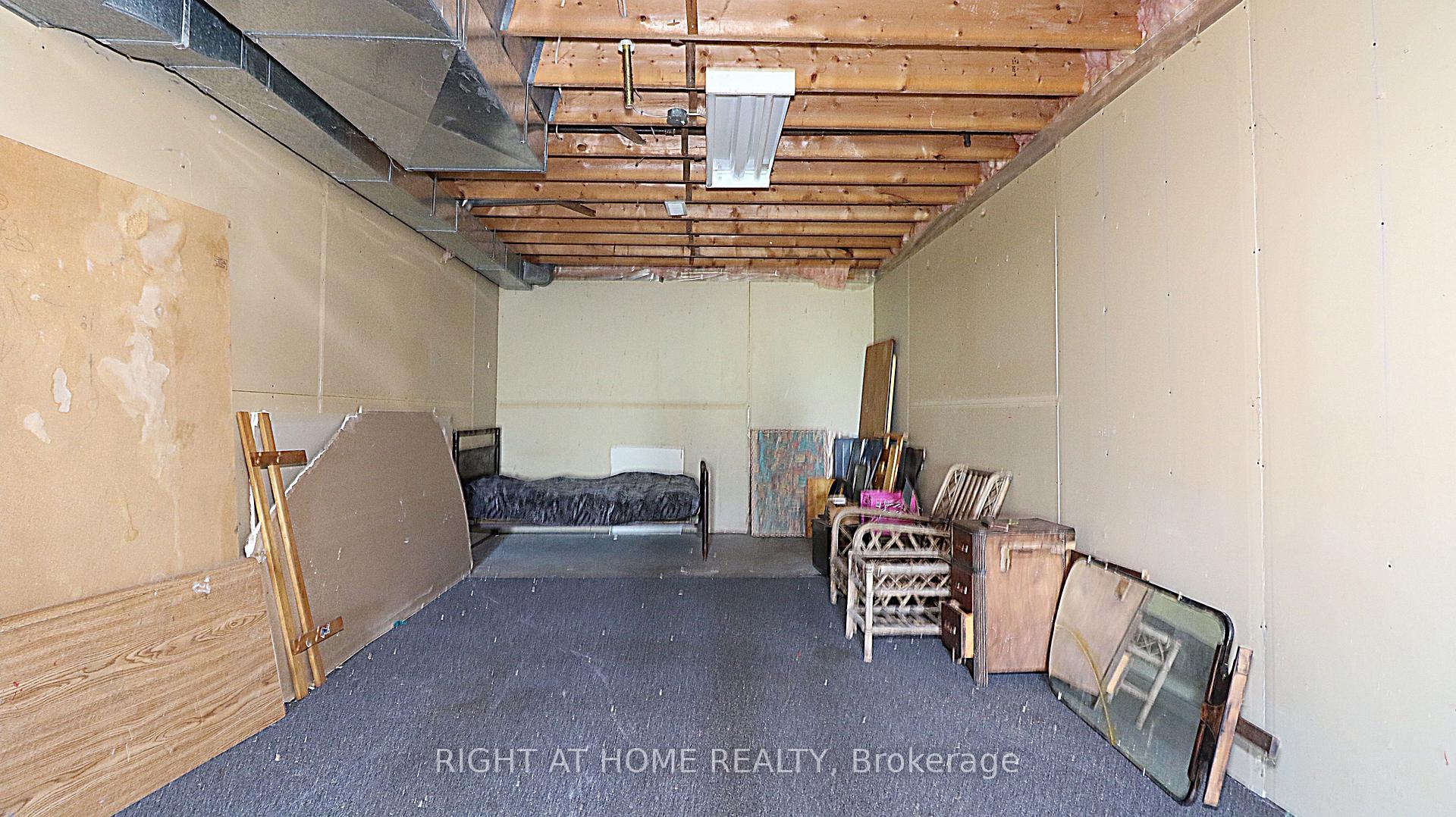 Photo 32 of 4 Elizabeth Street, Barrie, Ardagh — HOMEH