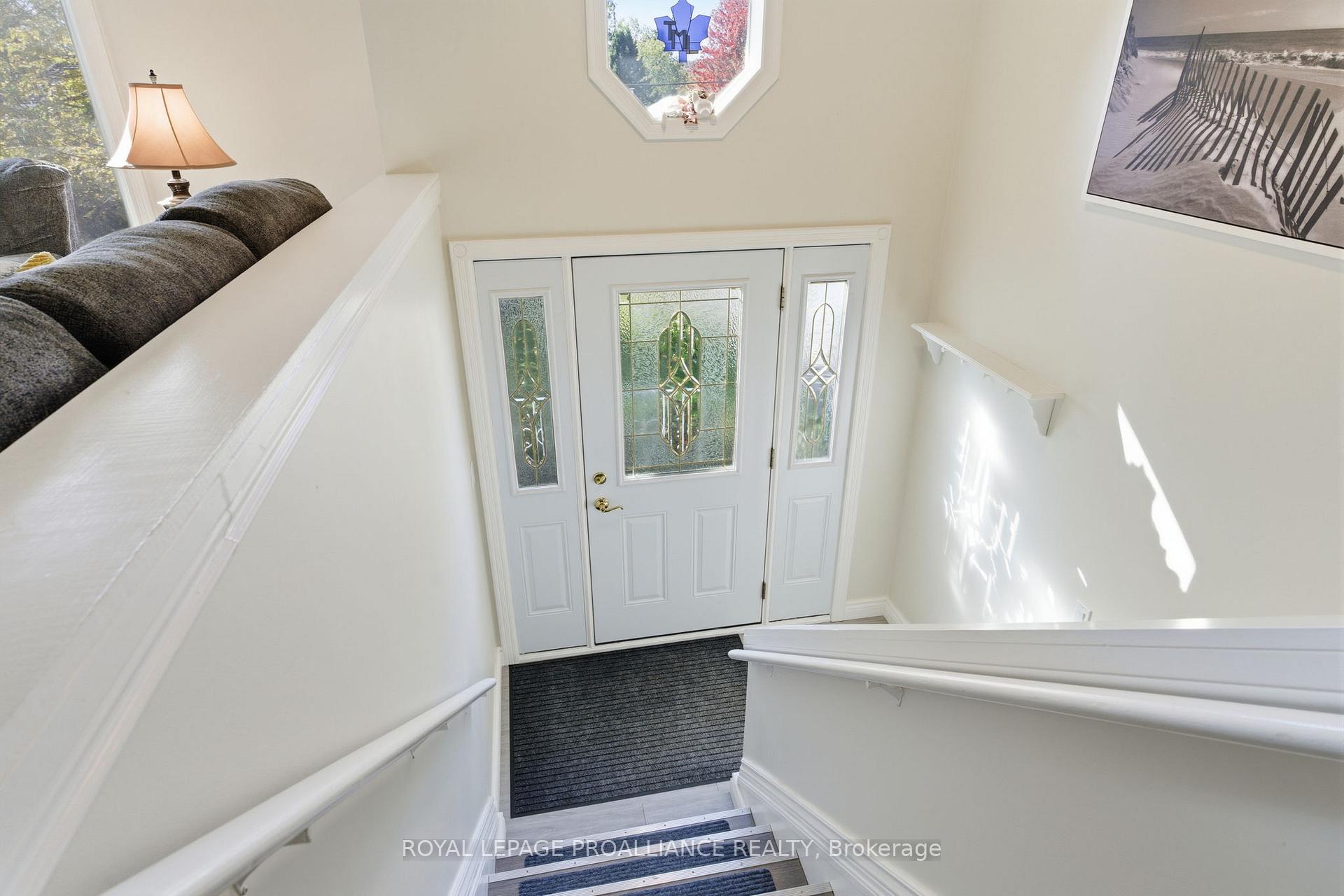 Photo 3 of 28 Percy Street, Cramahe, Colborne — HOMEH