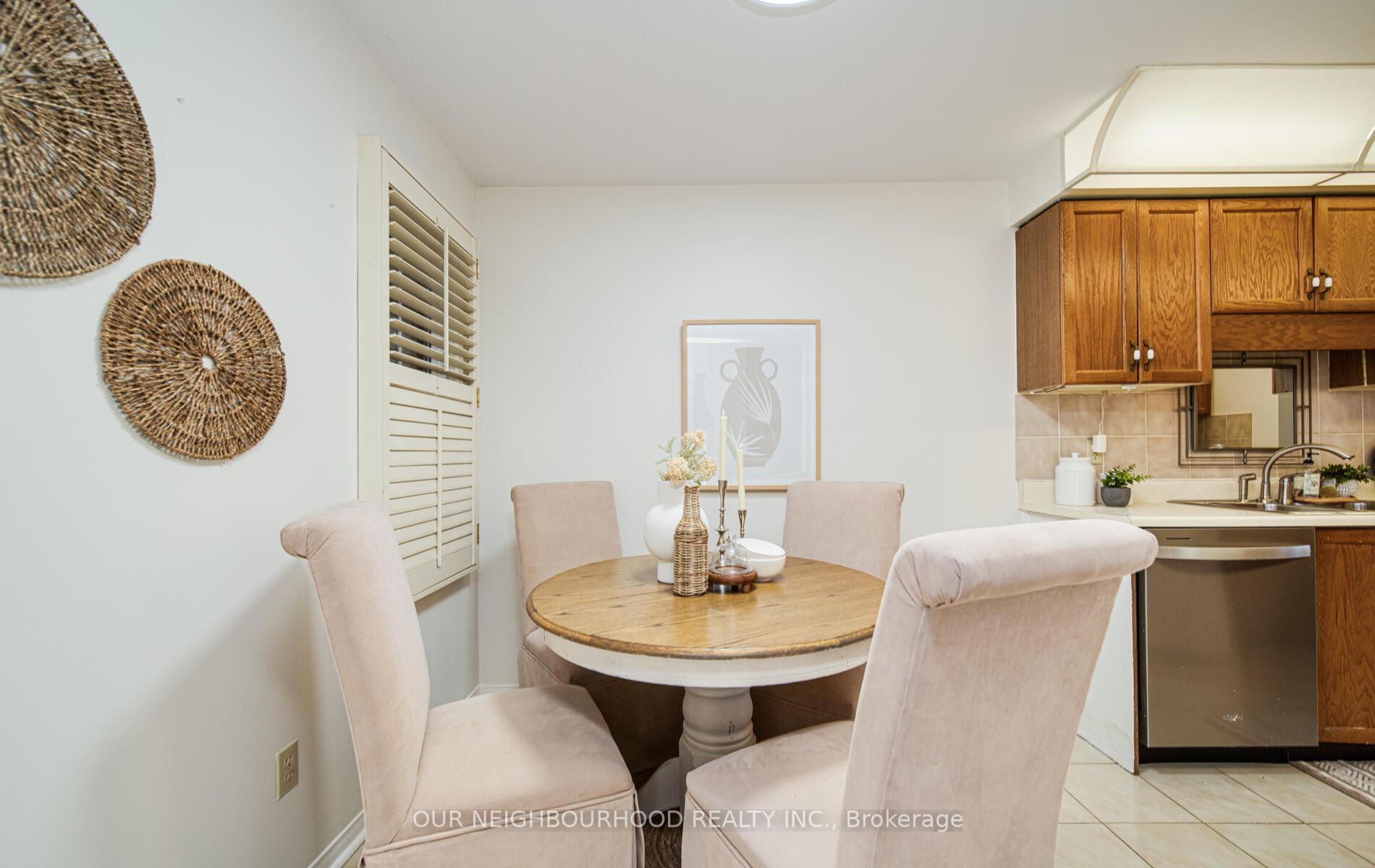 Photo 4 of Unit 6, 1610 Crawforth Street, Whitby, Blue Grass Meadows — HOMEH
