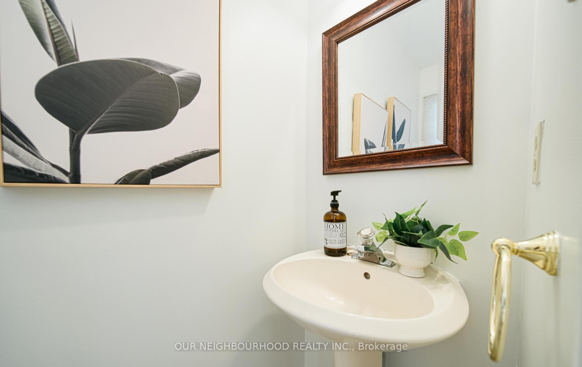 Photo 13 of Unit 6, 1610 Crawforth Street, Whitby, Blue Grass Meadows — HOMEH