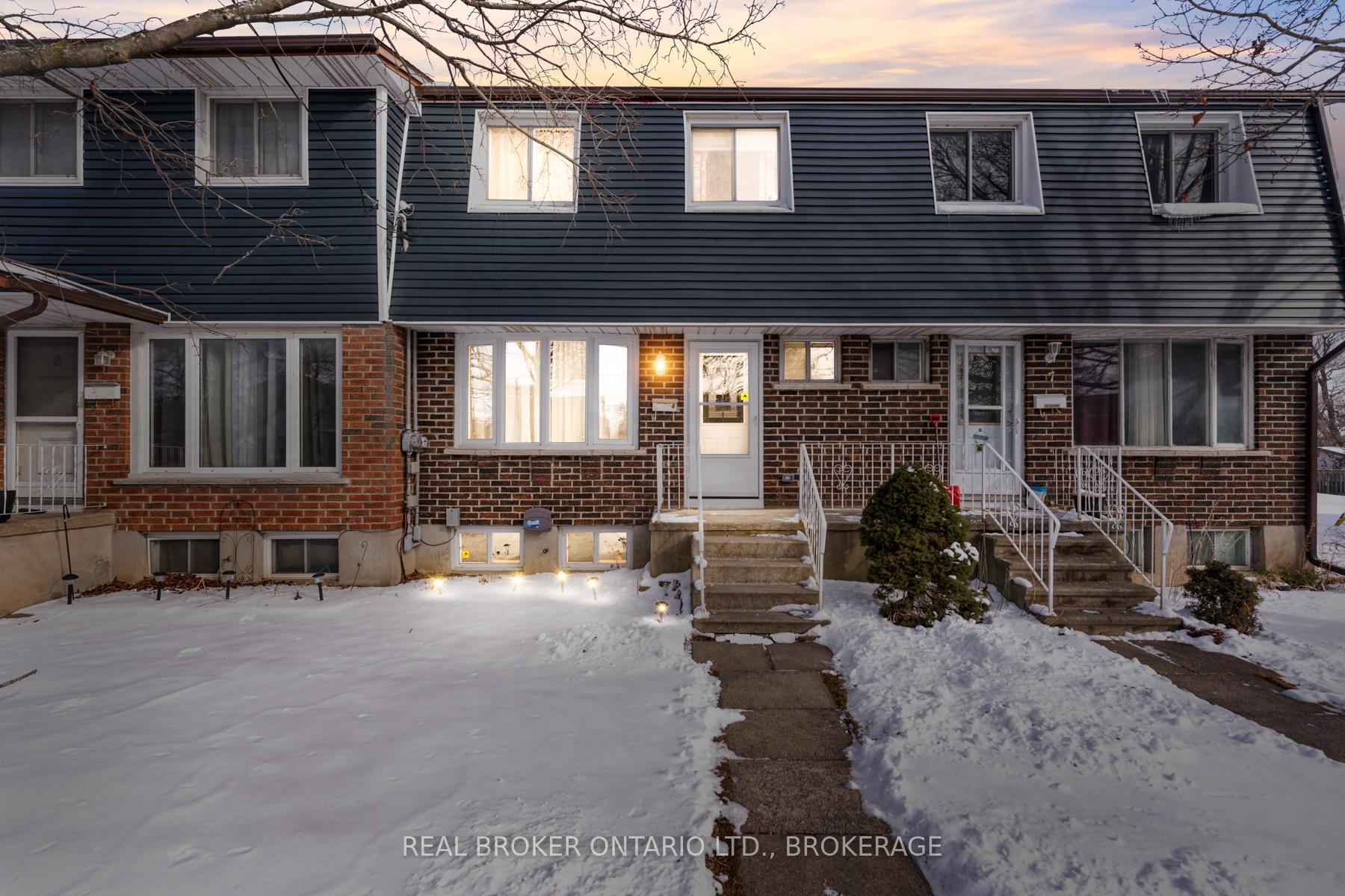 Photo 1 of Unit 6, 23 Addington Street, Loyalist, Amherstview — HOMEH