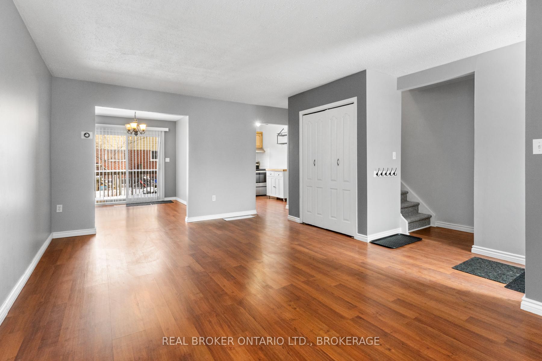 Photo 5 of Unit 6, 23 Addington Street, Loyalist, Amherstview — HOMEH