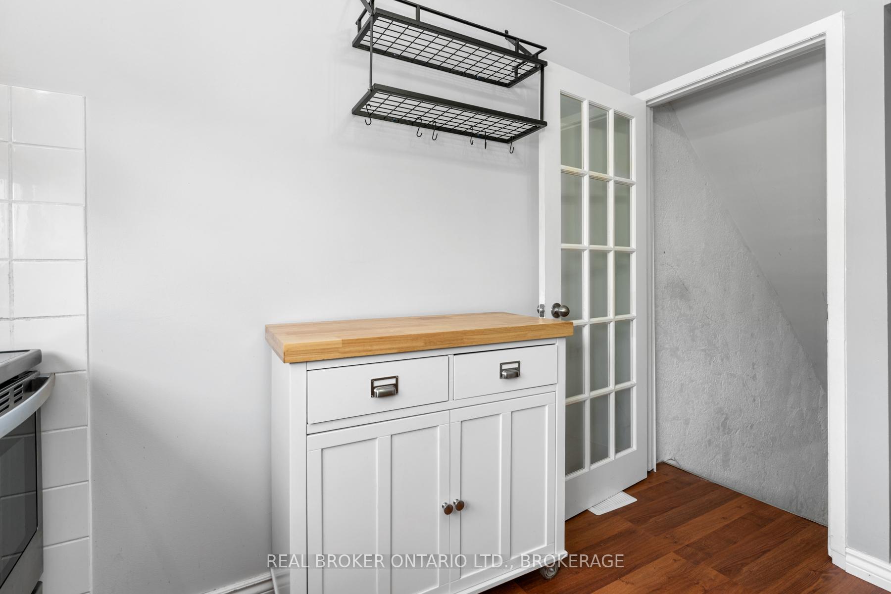 Photo 12 of Unit 6, 23 Addington Street, Loyalist, Amherstview — HOMEH