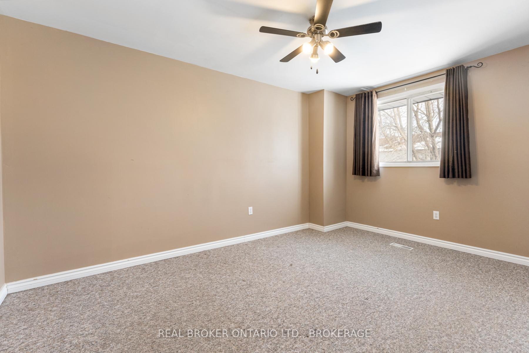Photo 15 of Unit 6, 23 Addington Street, Loyalist, Amherstview — HOMEH