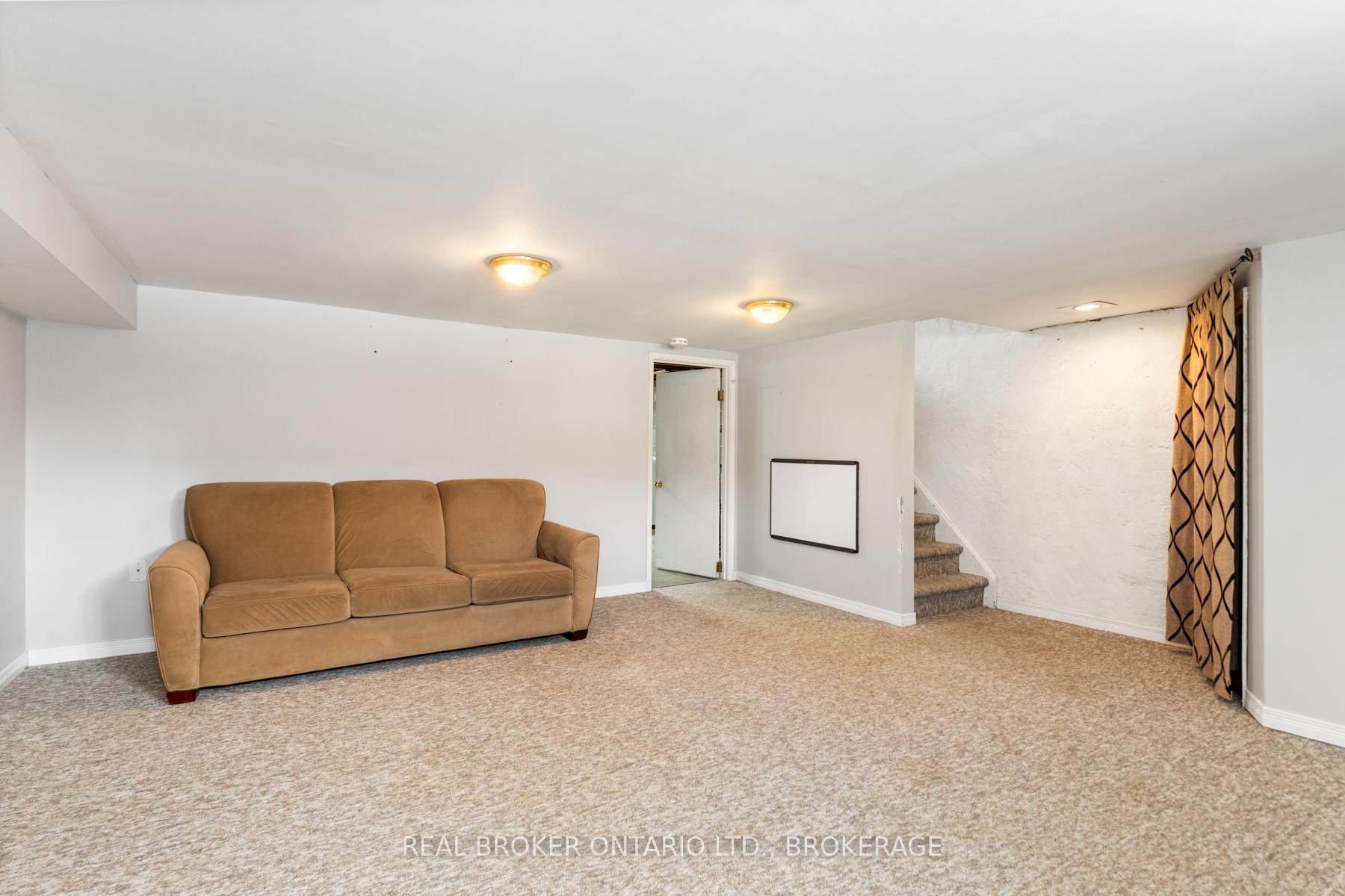 Photo 26 of Unit 6, 23 Addington Street, Loyalist, Amherstview — HOMEH