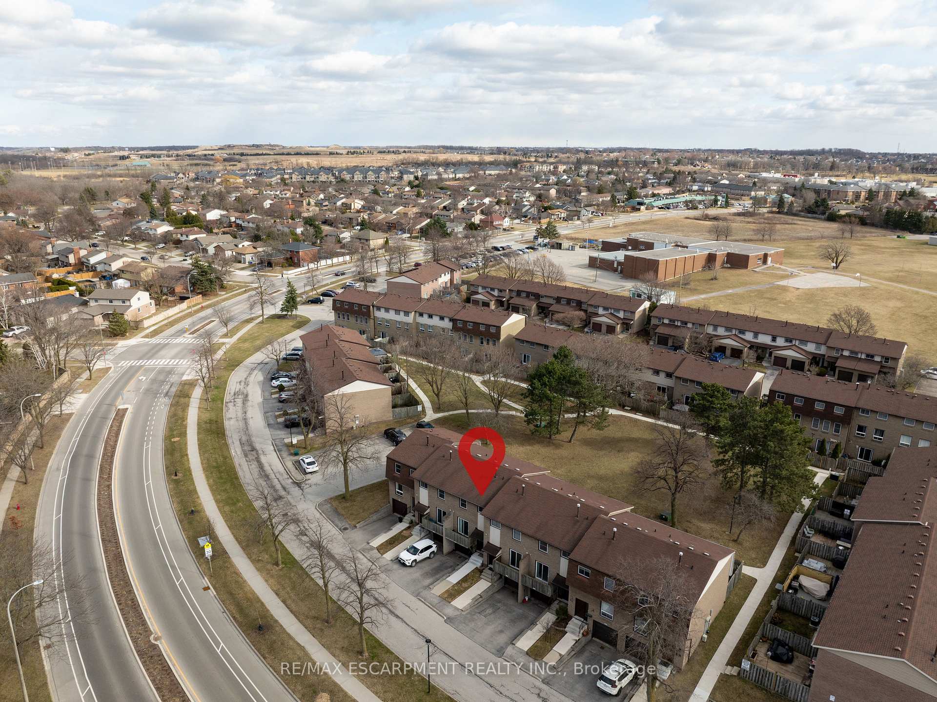 Photo 56 of Unit 53, 1115 Paramount Drive, Hamilton, Stoney Creek Mountain — HOMEH