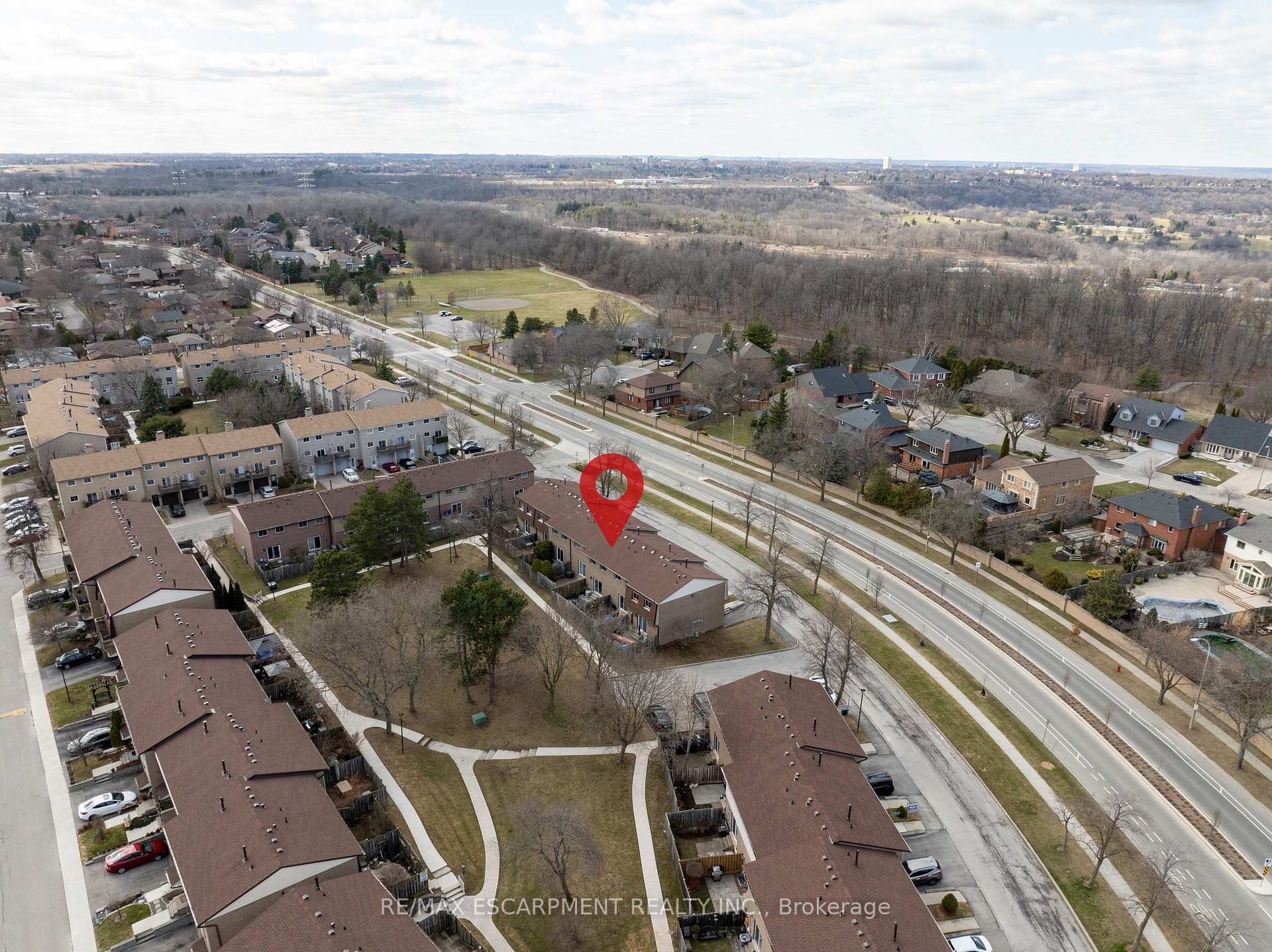 Photo 58 of Unit 53, 1115 Paramount Drive, Hamilton, Stoney Creek Mountain — HOMEH