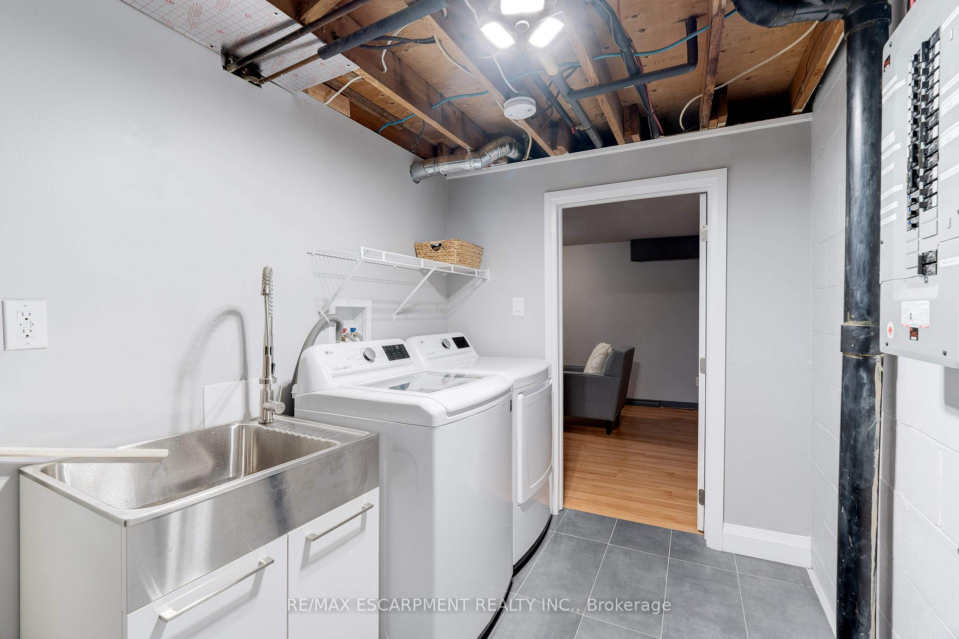Photo 112 of Unit 53, 1115 Paramount Drive, Hamilton, Stoney Creek Mountain — HOMEH