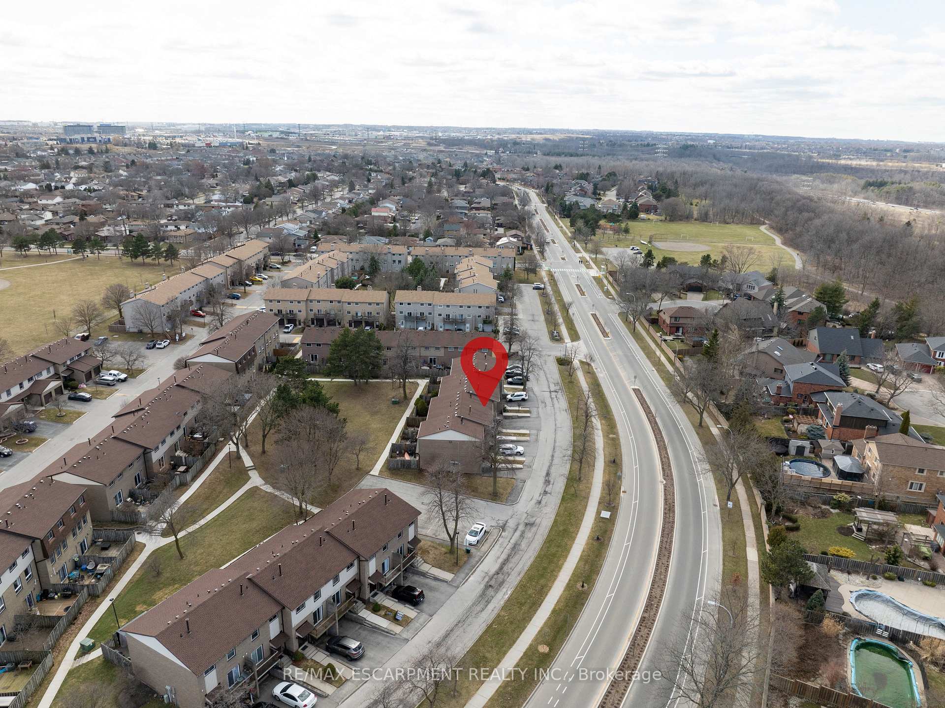 Photo 122 of Unit 53, 1115 Paramount Drive, Hamilton, Stoney Creek Mountain — HOMEH