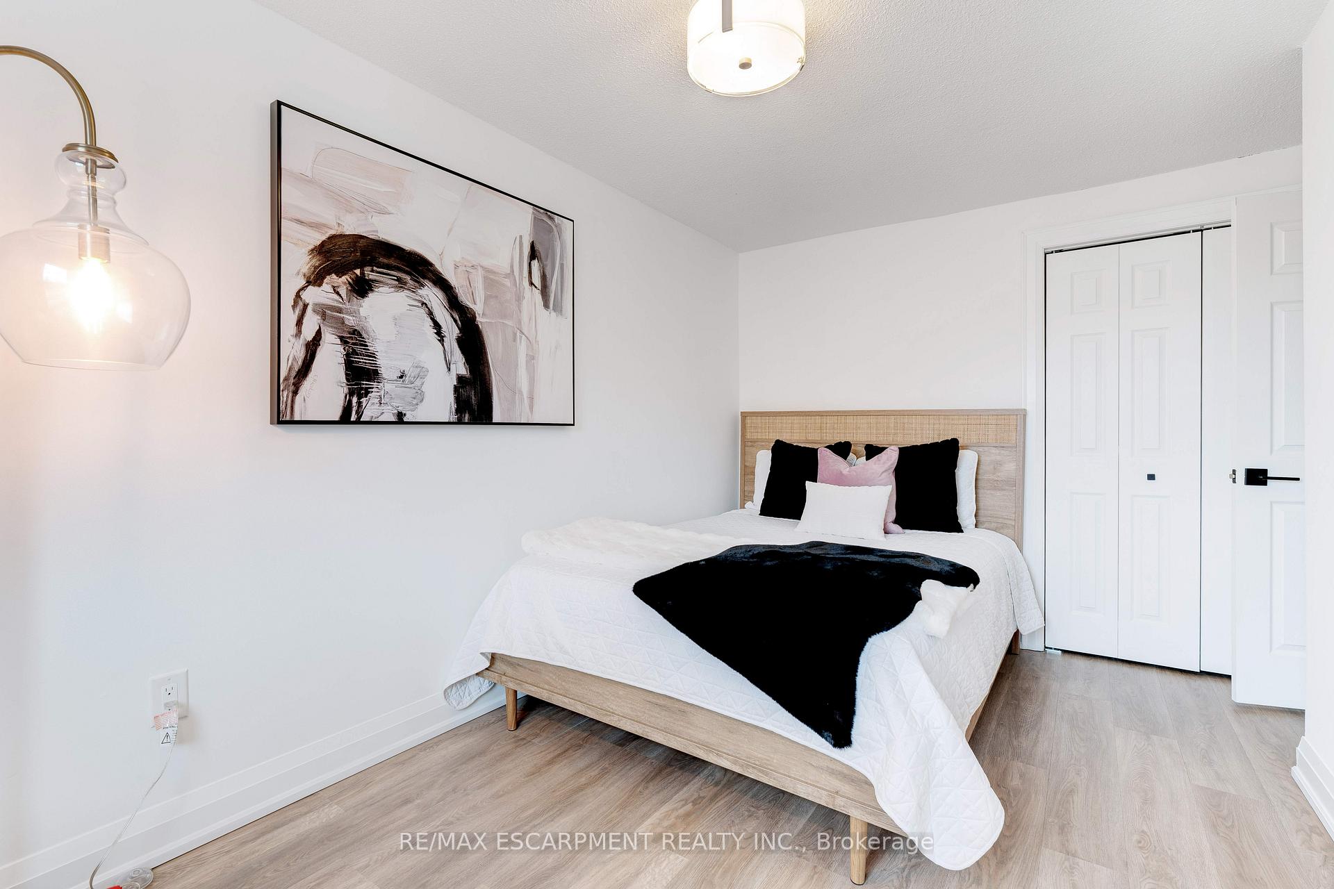 Photo 63 of Unit 53, 1115 Paramount Drive, Hamilton, Stoney Creek Mountain — HOMEH