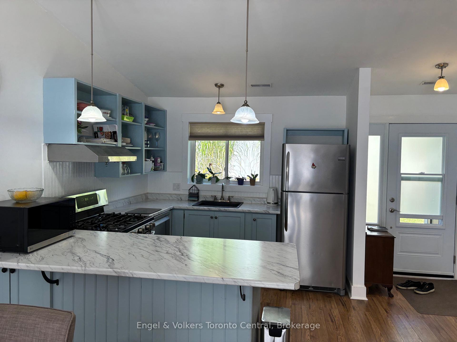 Photo 8 of Unit 17, 429 Oxbow Crescent, Collingwood — HOMEH