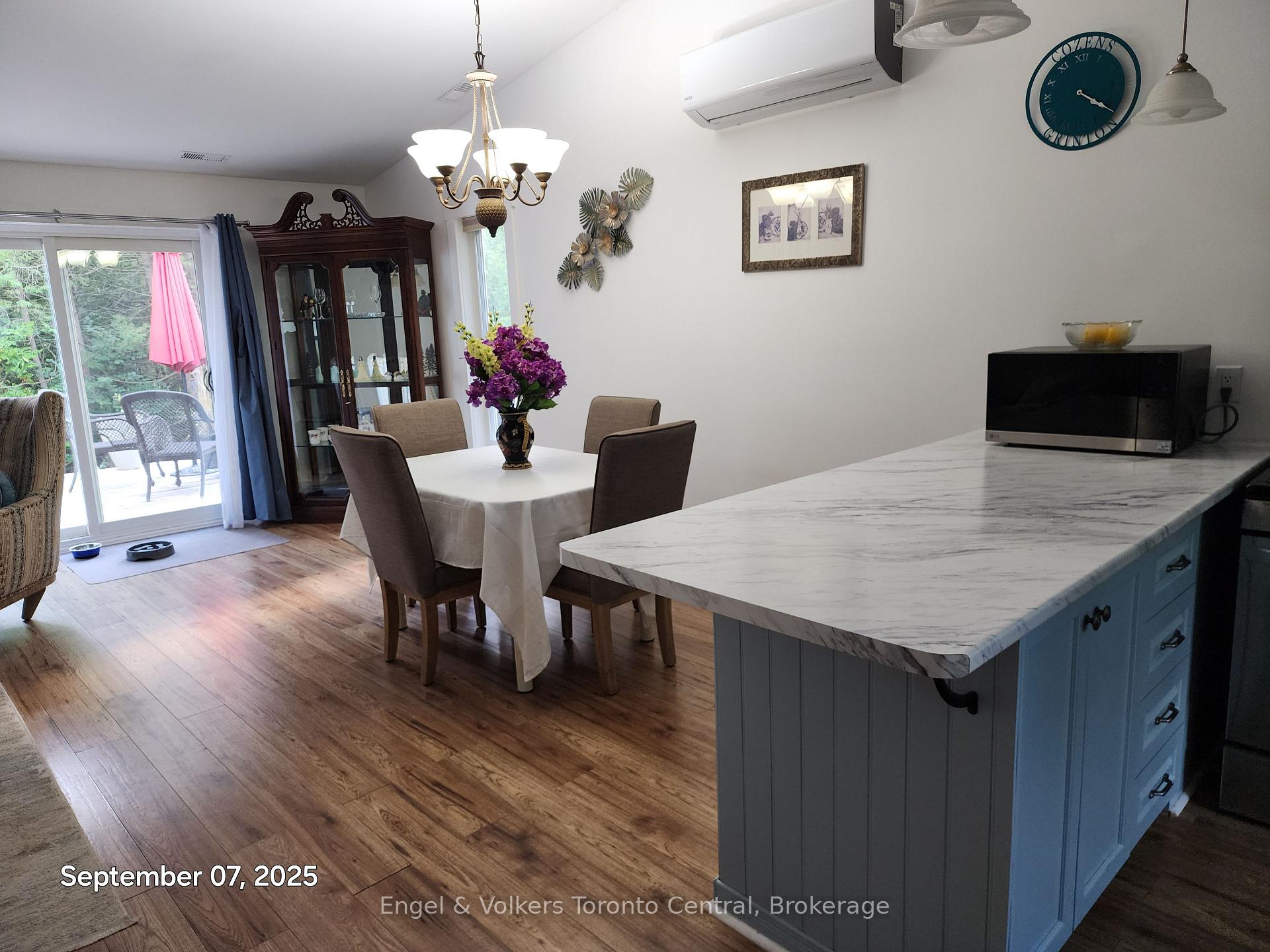 Photo 15 of Unit 17, 429 Oxbow Crescent, Collingwood — HOMEH