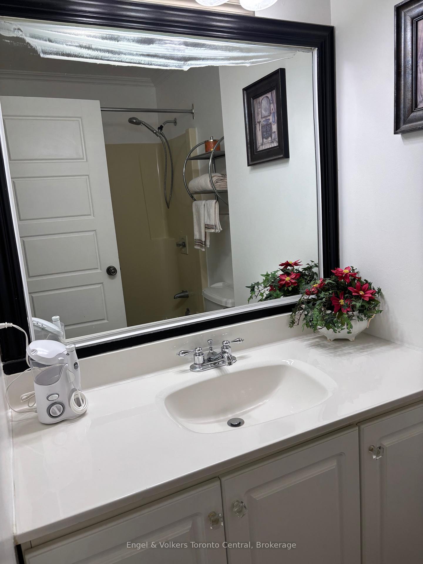 Photo 19 of Unit 17, 429 Oxbow Crescent, Collingwood — HOMEH