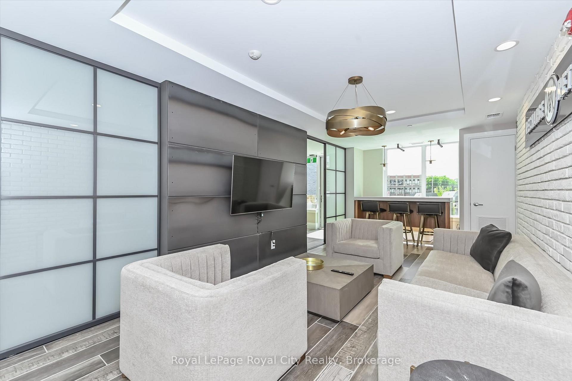 Photo 14 of Unit 912, 53 Arthur Street S, Guelph, St. Patrick's Ward — HOMEH