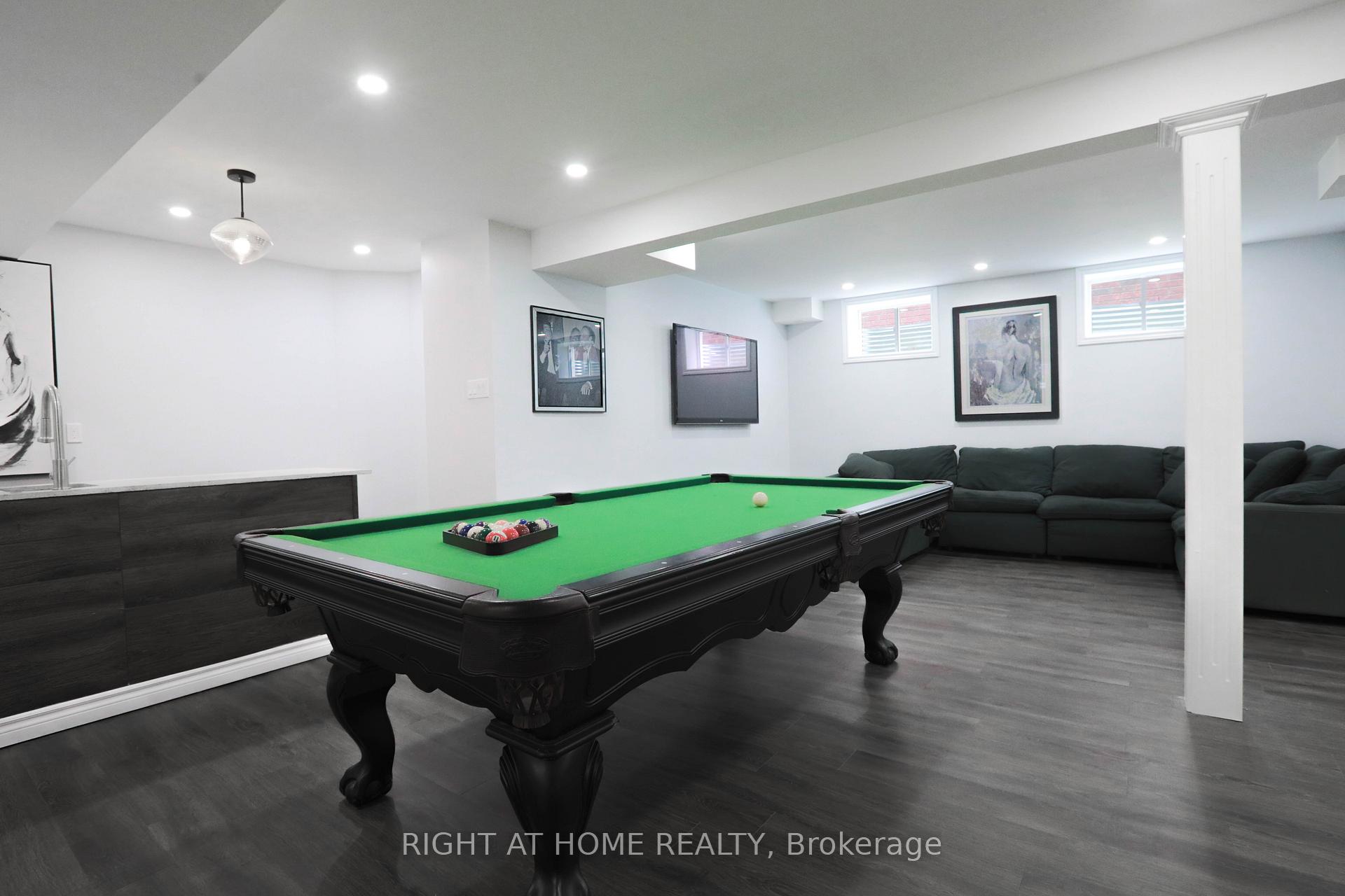 Photo 33 of 72 Lockerbie Crescent, Collingwood — HOMEH