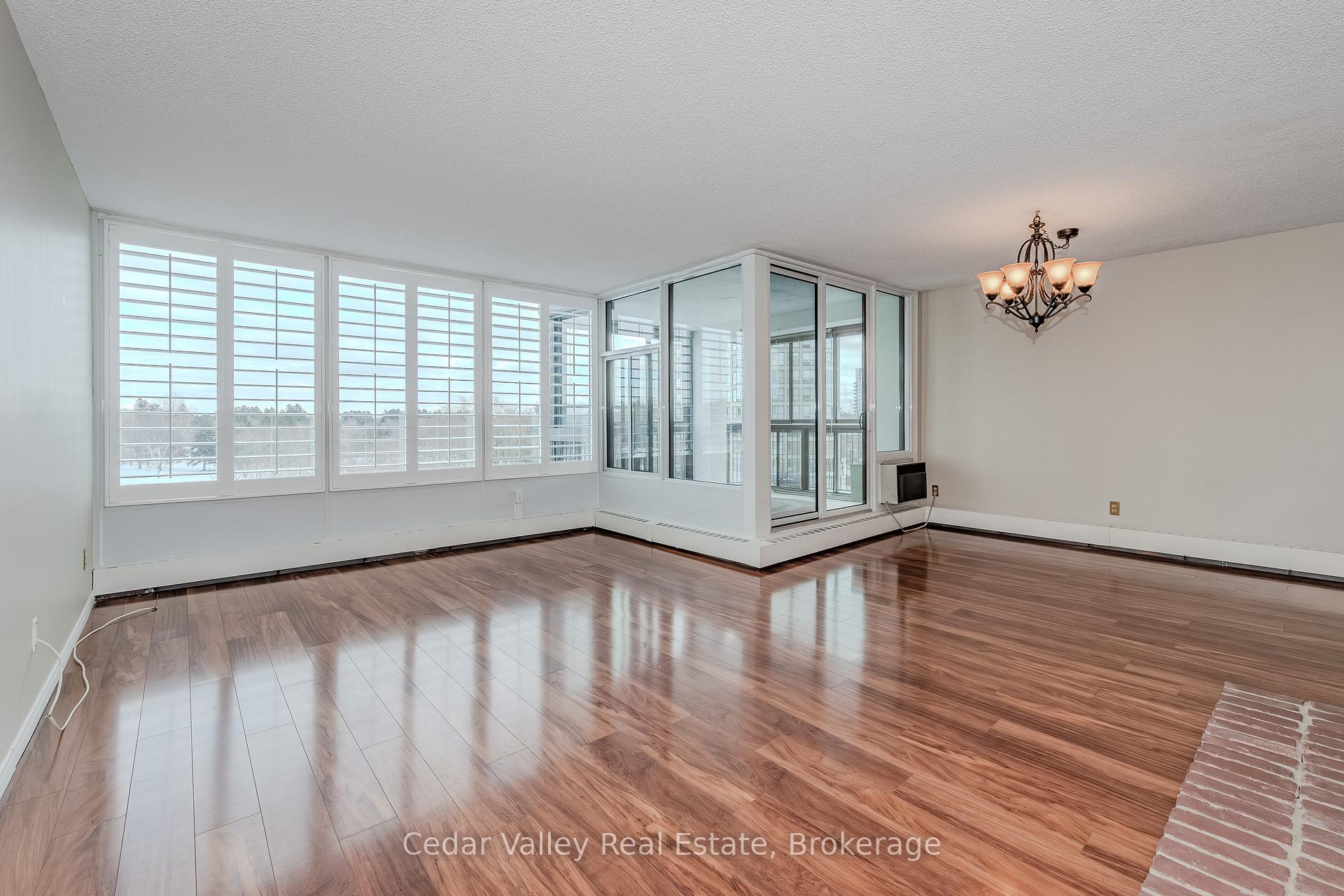 Photo 9 of Unit 509, 23 Woodlawn Road E, Guelph, Riverside Park — HOMEH