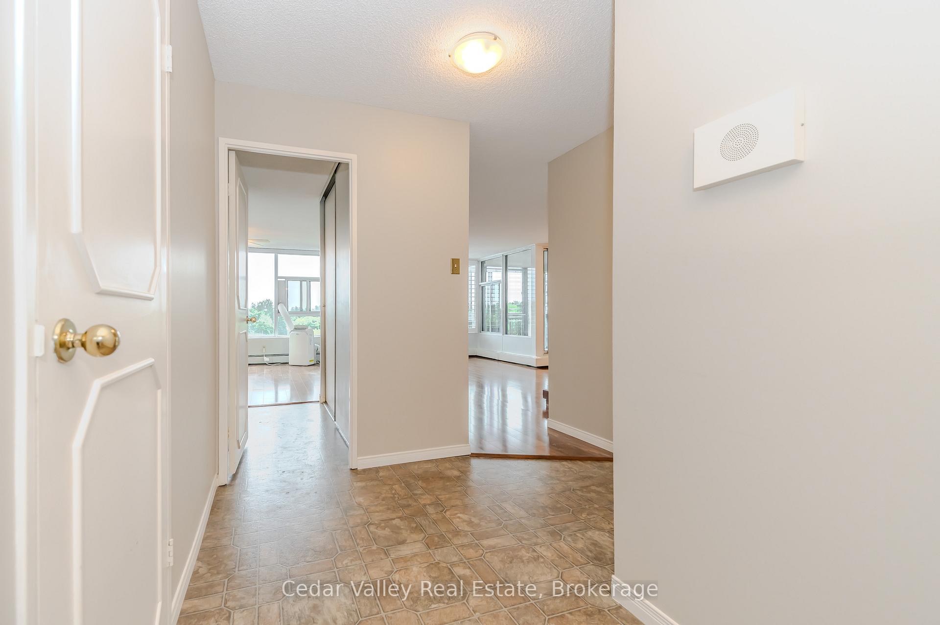 Photo 19 of Unit 509, 23 Woodlawn Road E, Guelph, Riverside Park — HOMEH