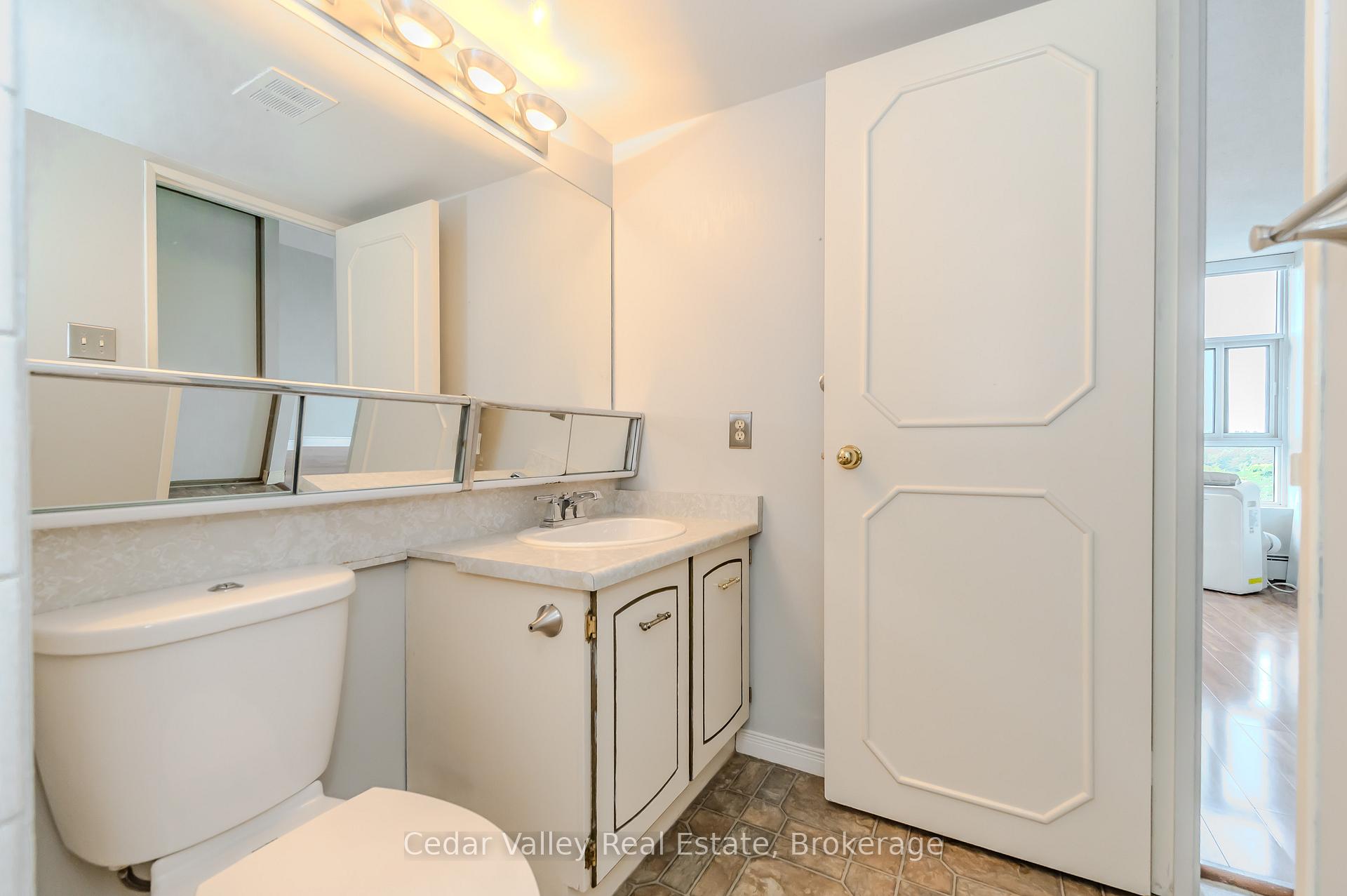 Photo 30 of Unit 509, 23 Woodlawn Road E, Guelph, Riverside Park — HOMEH
