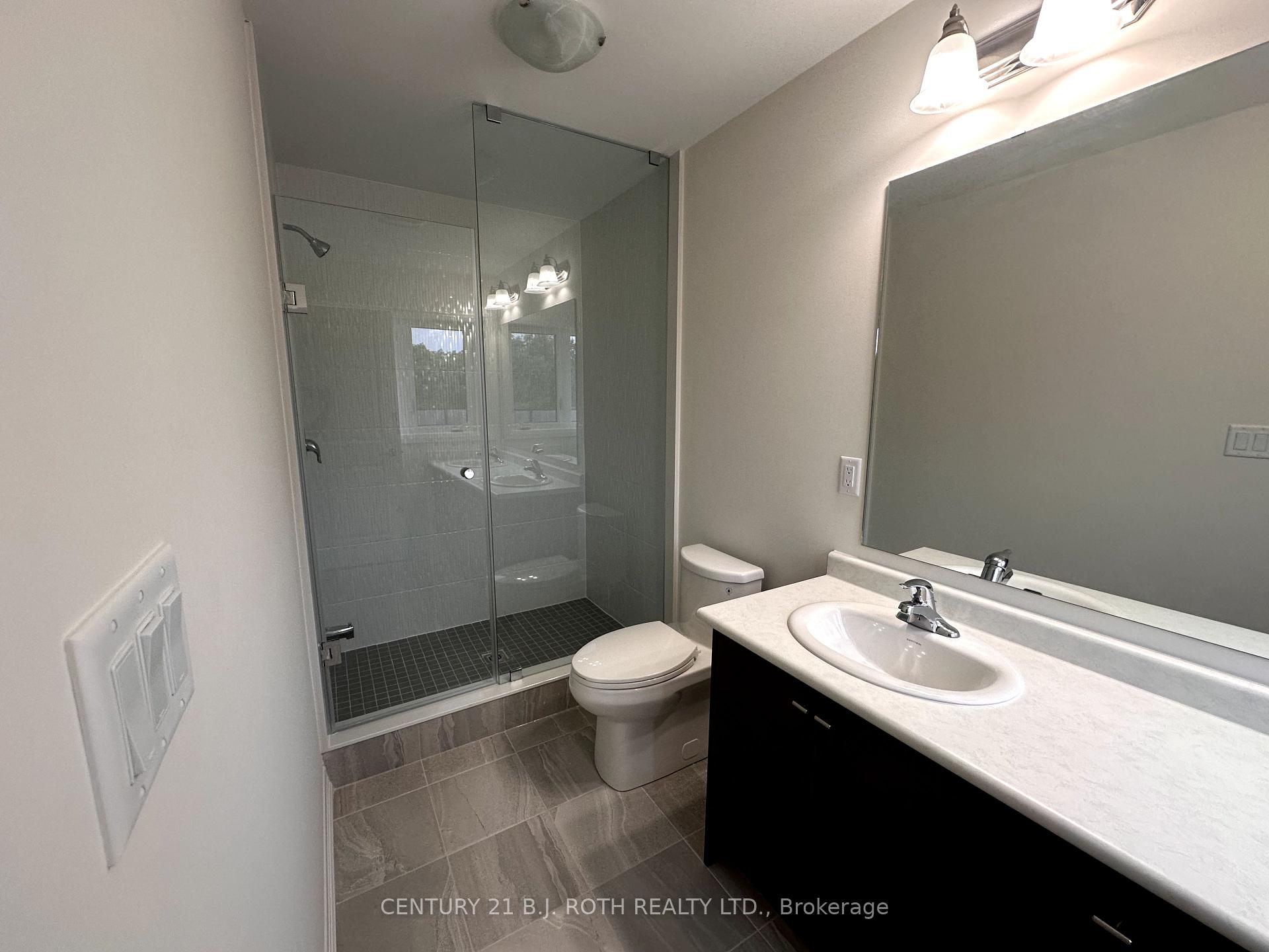 Photo 20 of 110 Turnberry Lane, Barrie, Painswick South — HOMEH