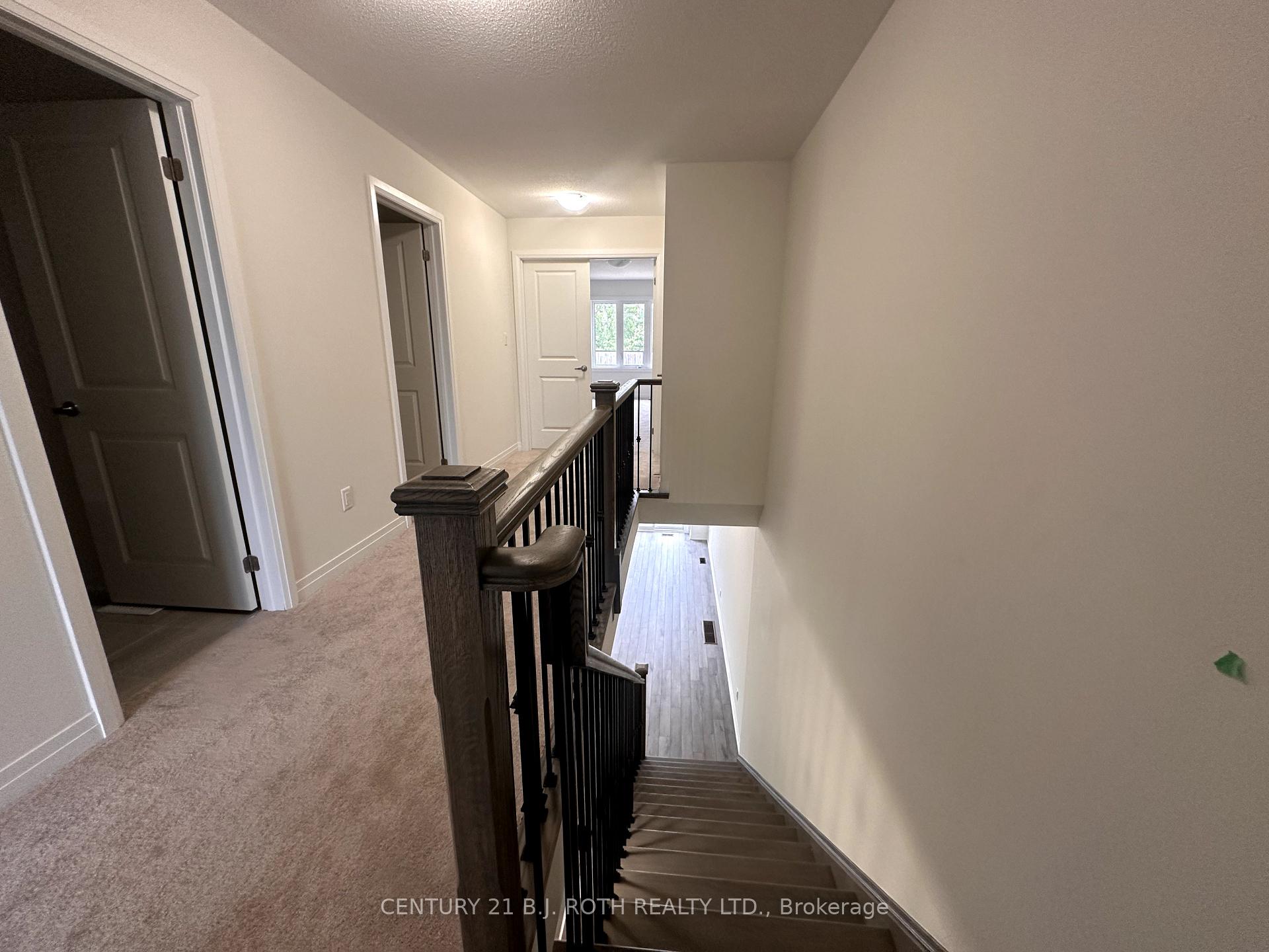 Photo 22 of 110 Turnberry Lane, Barrie, Painswick South — HOMEH