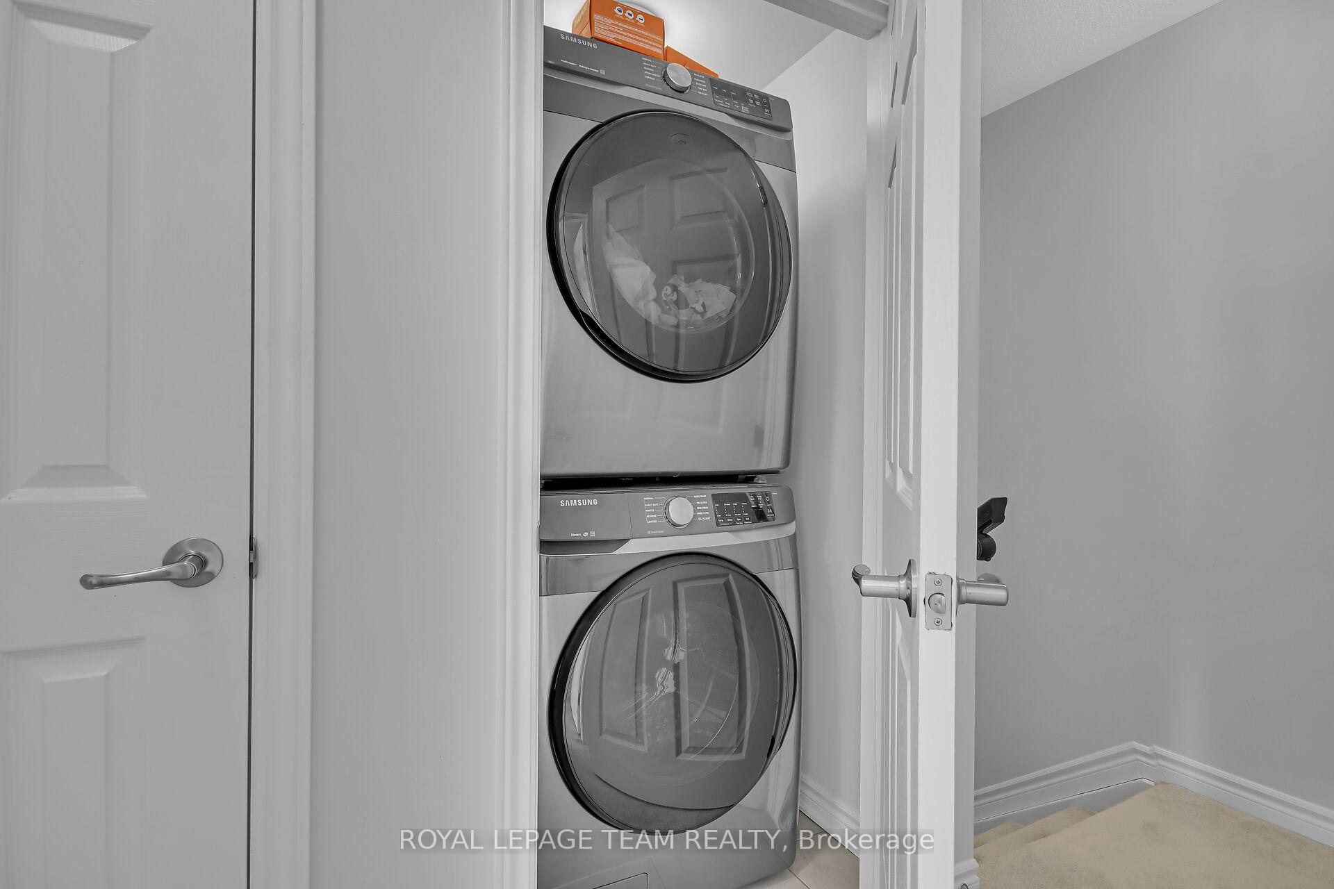 Photo 13 of 203 Lapland Point, Ottawa, Kanata - Emerald Meadows/Trailwest — HOMEH