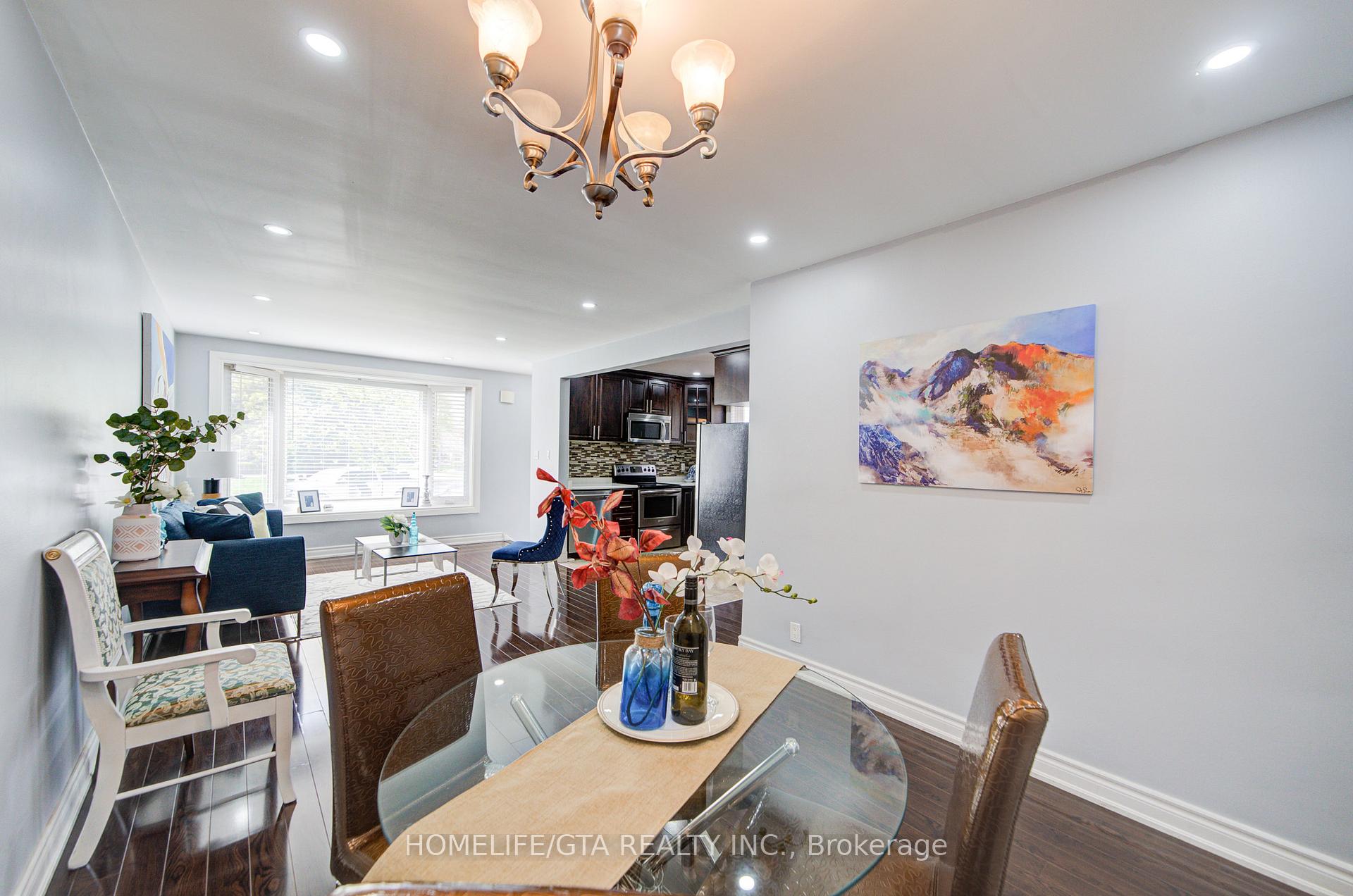 Photo 9 of 43 Thorncroft Crescent, Ajax, South East — HOMEH