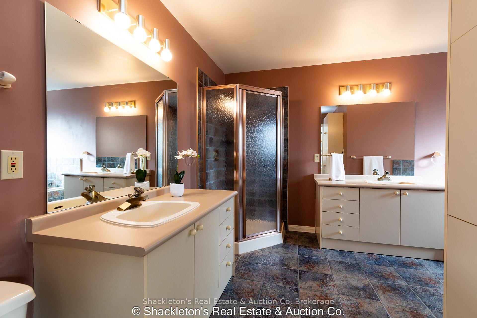 Photo 23 of Unit 7, 405 Glasgow Street, Kitchener — HOMEH