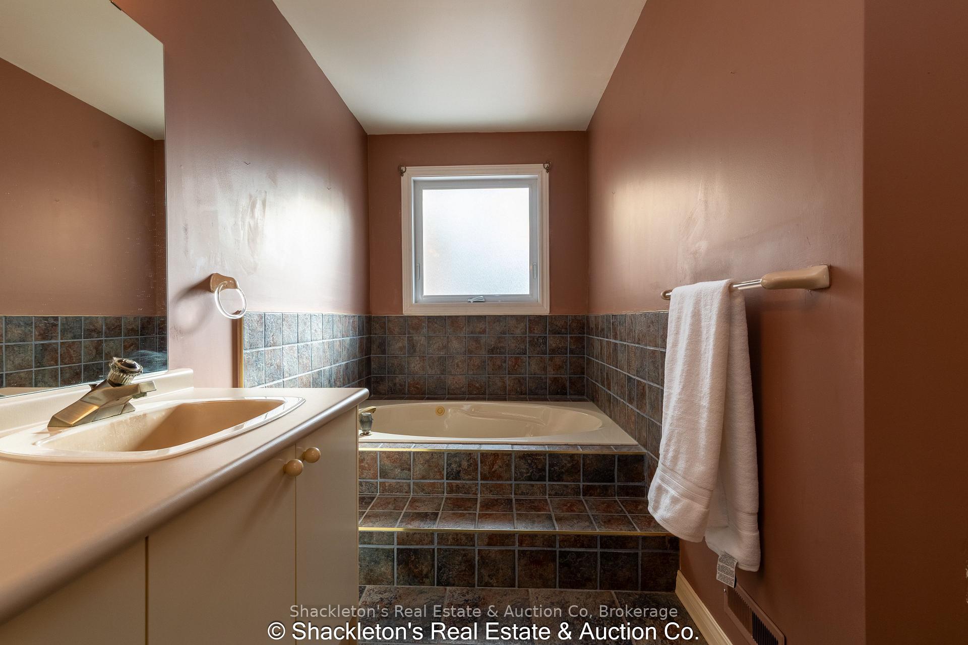 Photo 24 of Unit 7, 405 Glasgow Street, Kitchener — HOMEH