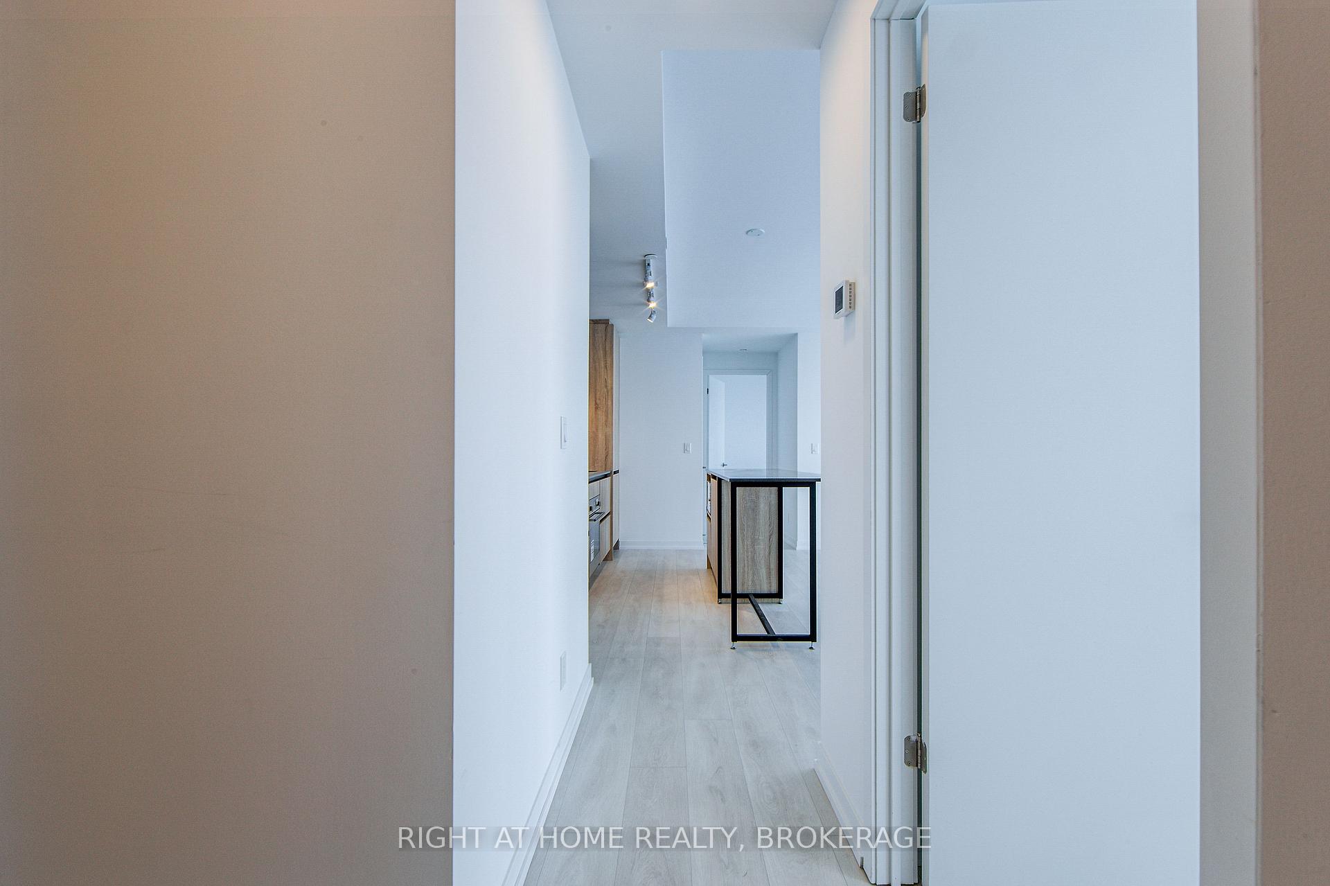 Photo 7 of Unit 1303, 7950 Bathurst Street, Vaughan, Beverley Glen — HOMEH