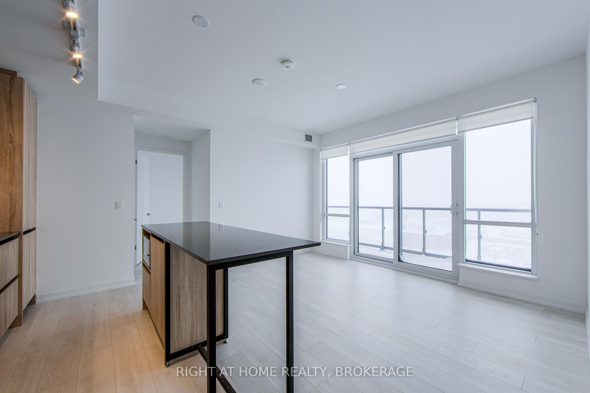 Photo 11 of Unit 1303, 7950 Bathurst Street, Vaughan, Beverley Glen — HOMEH